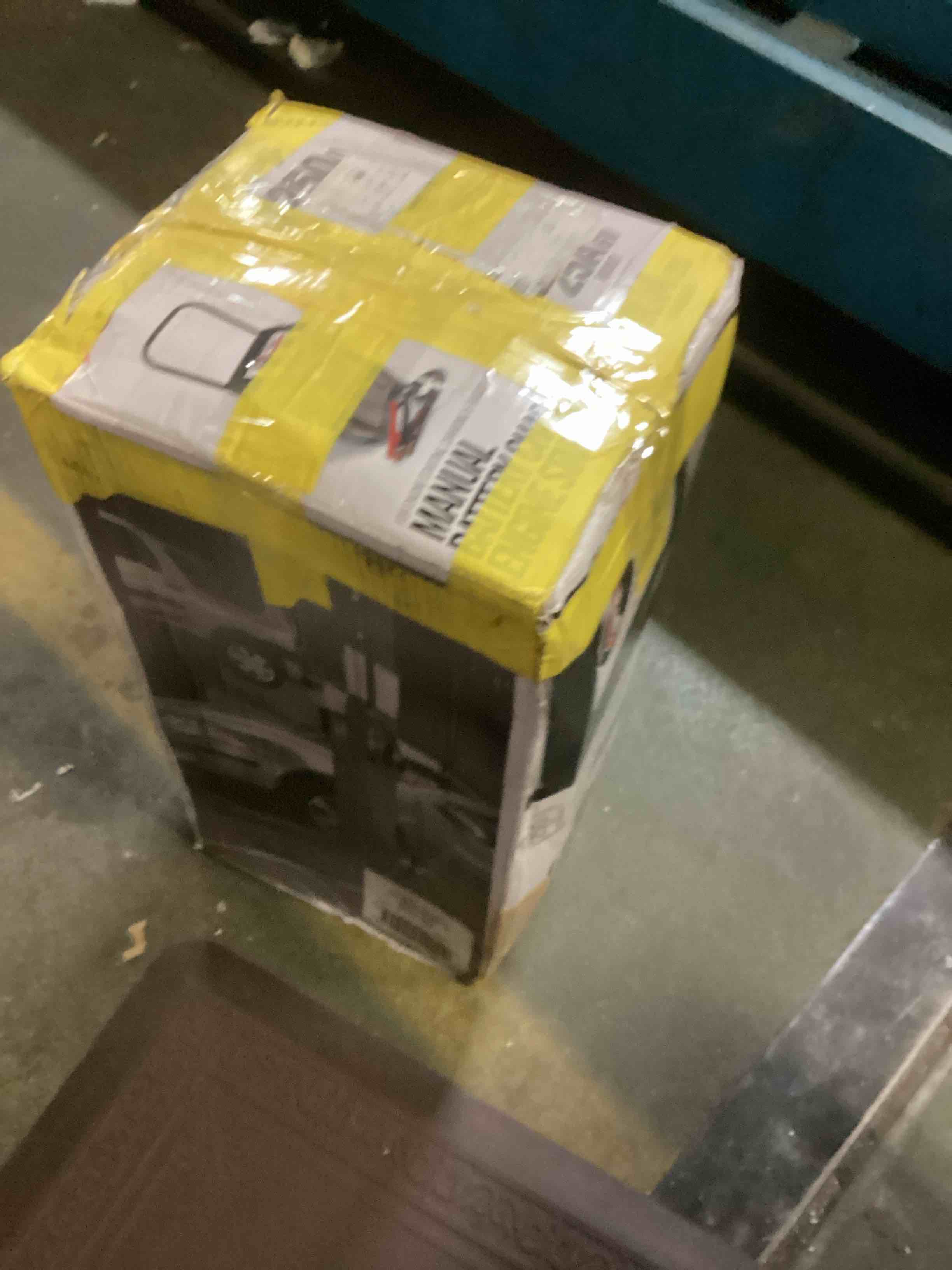 https://s3.amazonaws.com/lotting-images-prod/bidfta/ORG5615245_1701715707842.jpeg