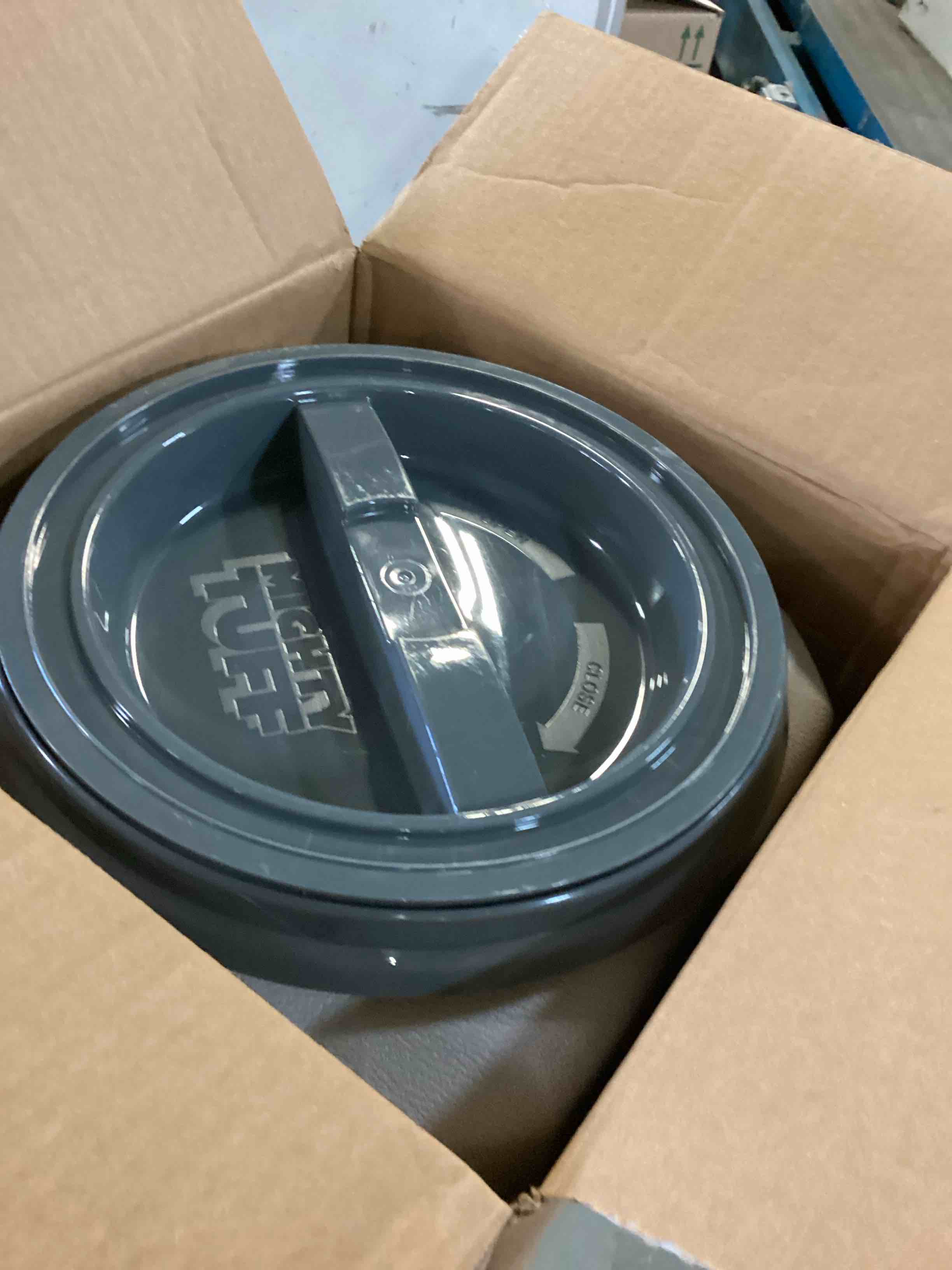 https://s3.amazonaws.com/lotting-images-prod/bidfta/ORG5616130_1701972930154.jpeg