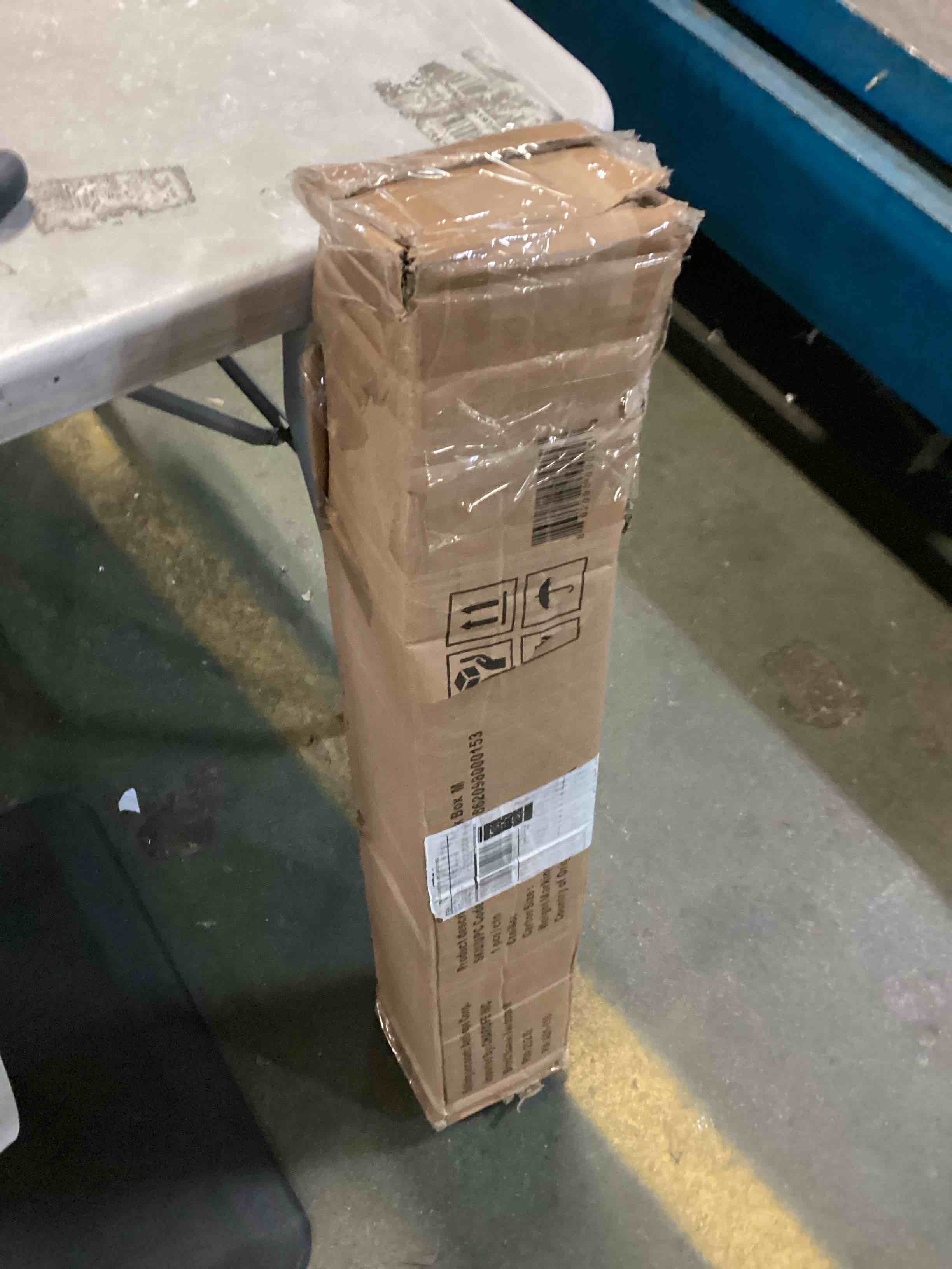 https://s3.amazonaws.com/lotting-images-prod/bidfta/ORG5616436_1702305866656.jpeg