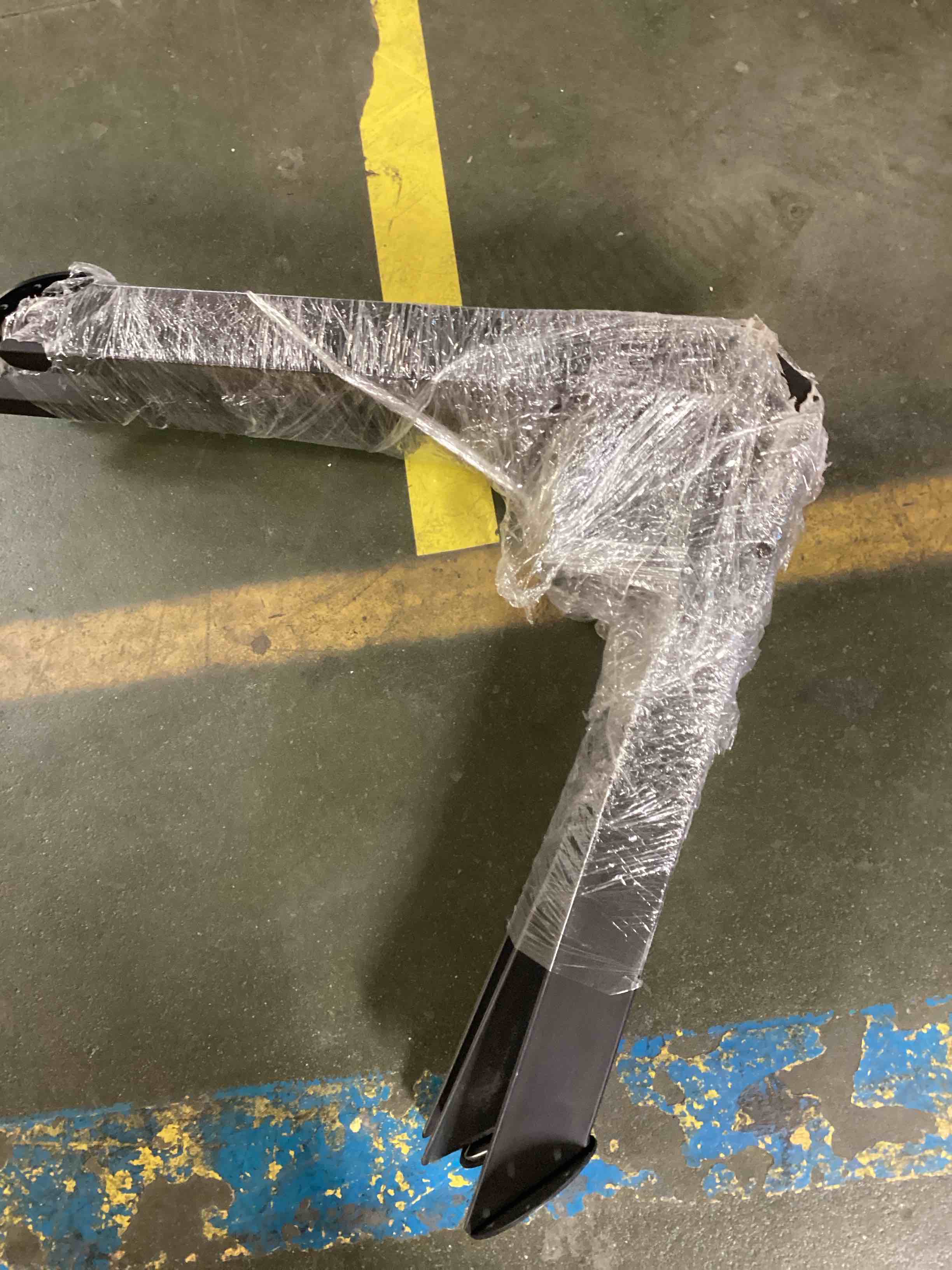 dining metal table lags 4 pieces