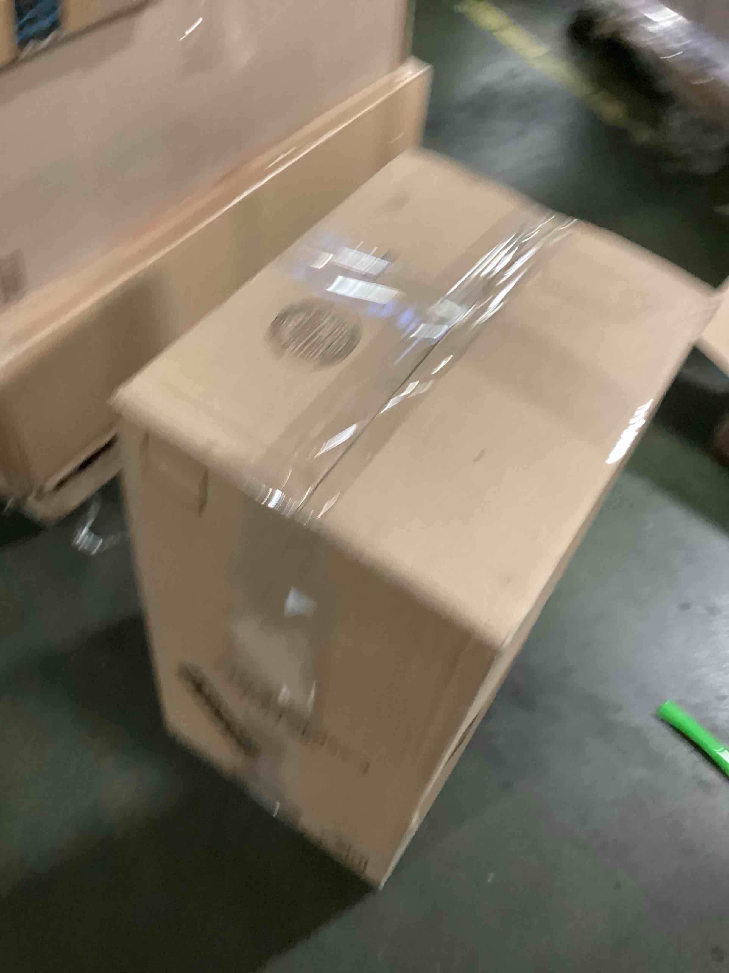 https://s3.amazonaws.com/lotting-images-prod/bidfta/ORG5617055_1703596143344.jpeg