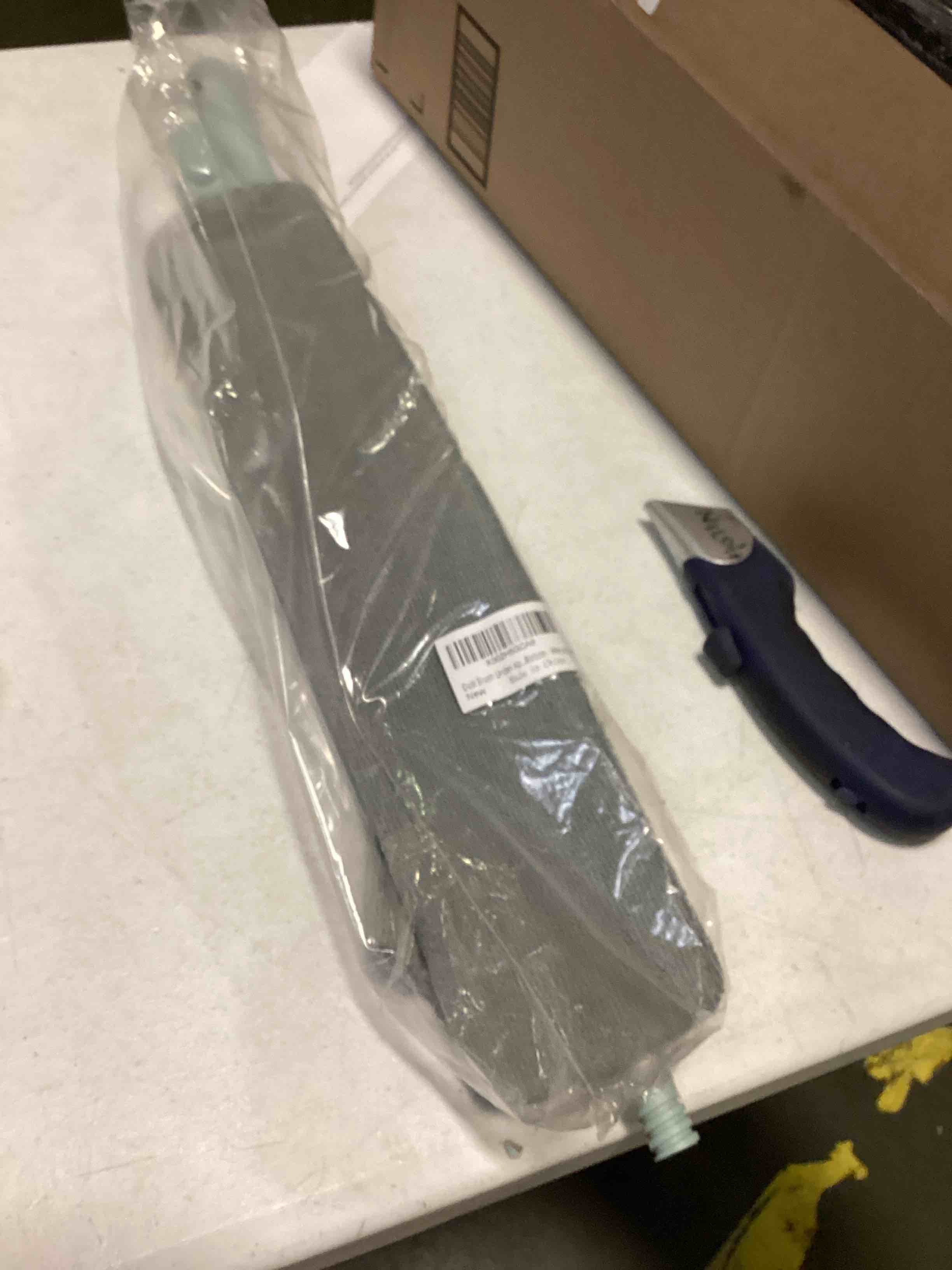 https://s3.amazonaws.com/lotting-images-prod/bidfta/ORG5617143_1703608486526.jpeg