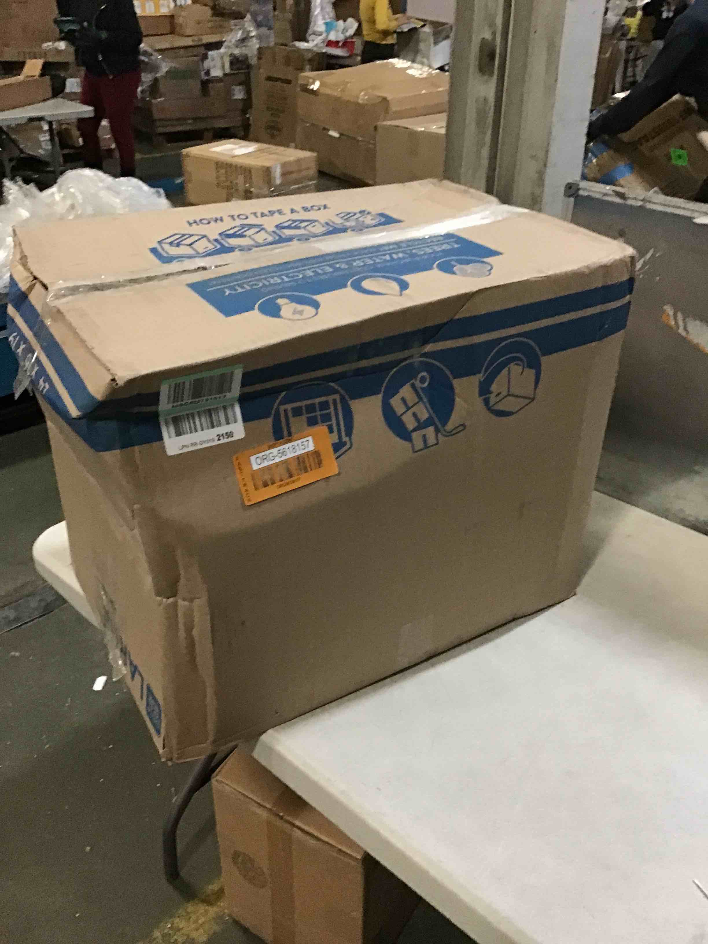 https://s3.amazonaws.com/lotting-images-prod/bidfta/ORG5618157_1701784596234.jpeg