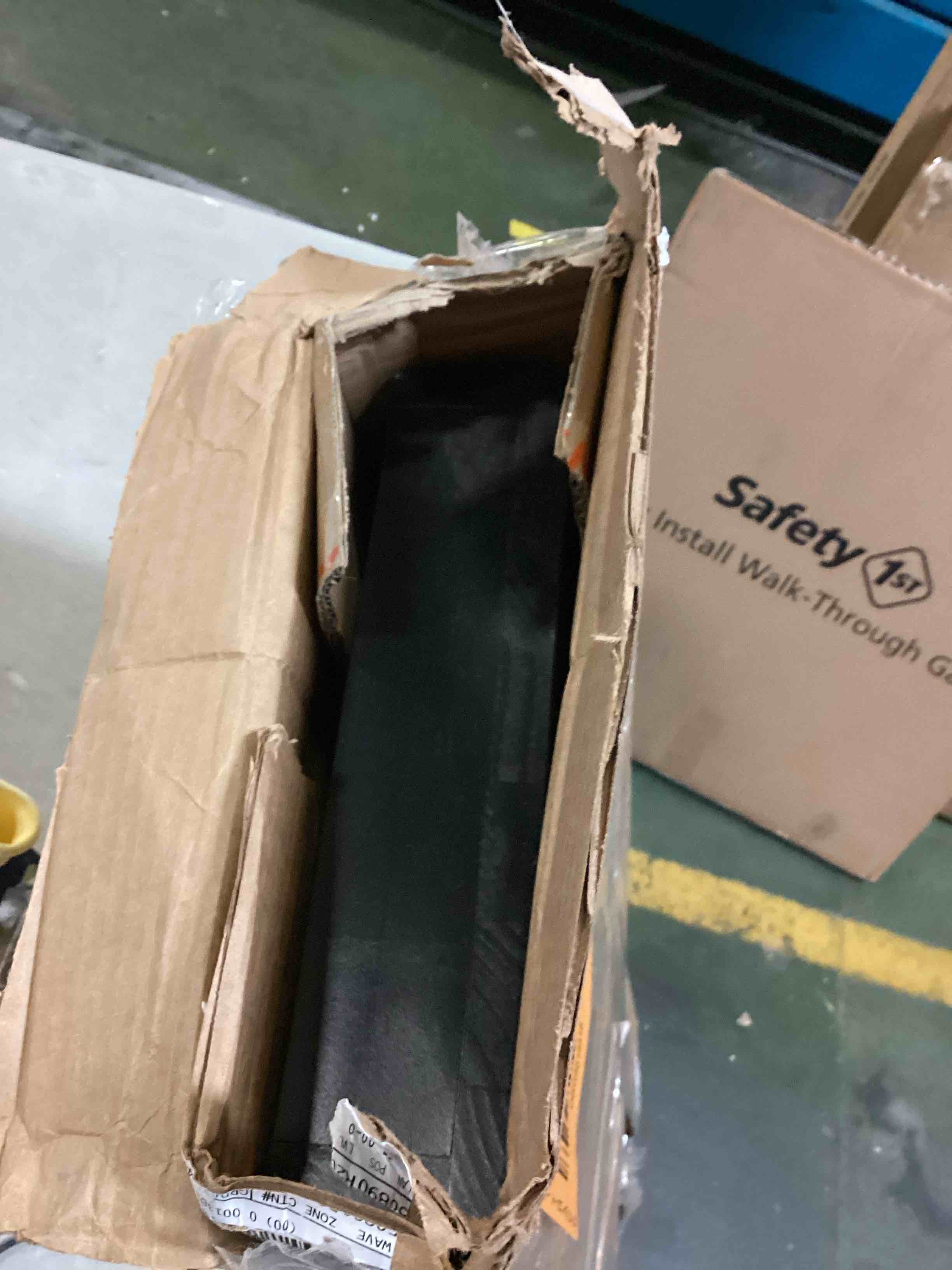 https://s3.amazonaws.com/lotting-images-prod/bidfta/ORG5618515_1701892091394.jpeg