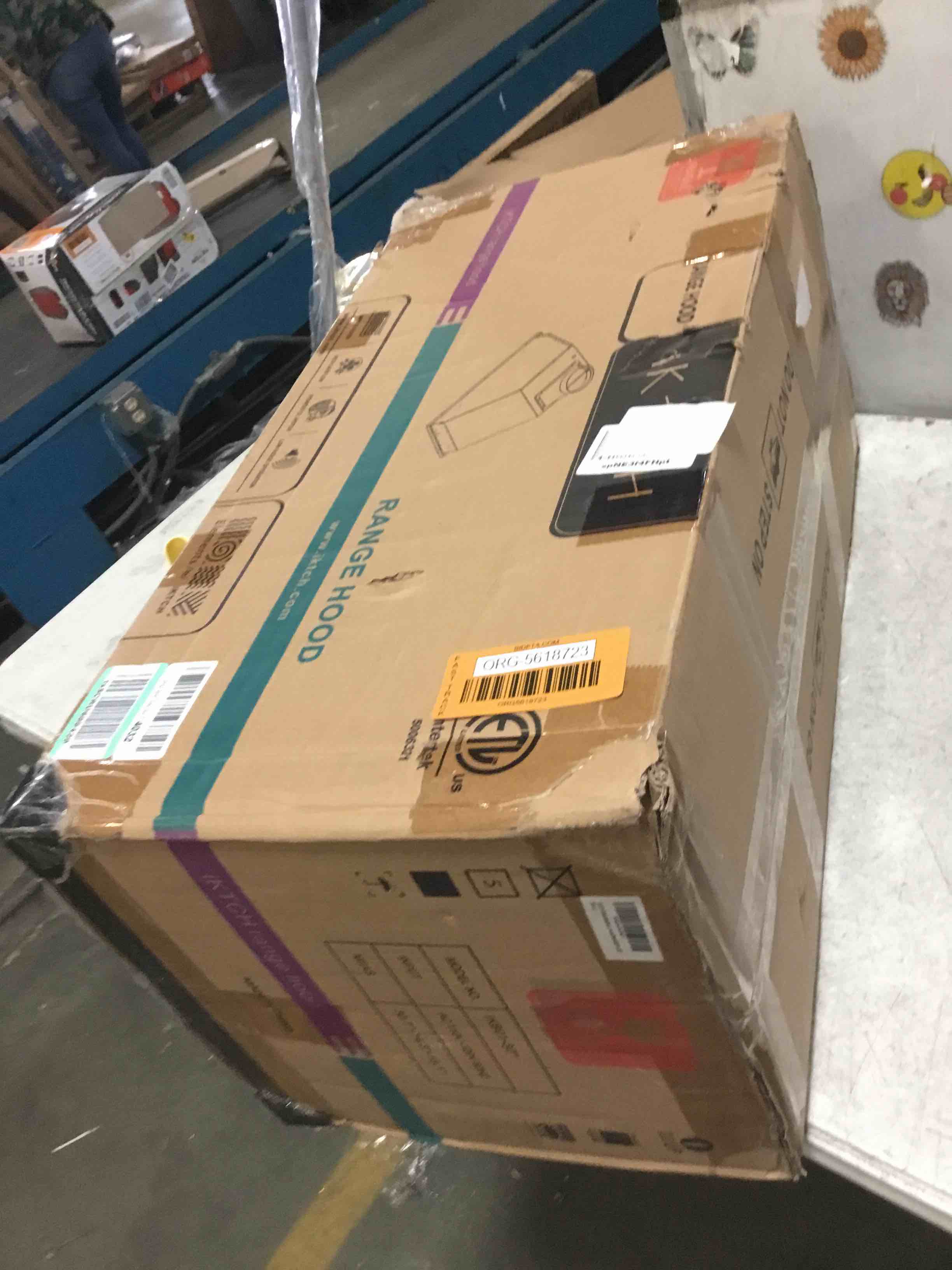 https://s3.amazonaws.com/lotting-images-prod/bidfta/ORG5618723_1701980954434.jpeg