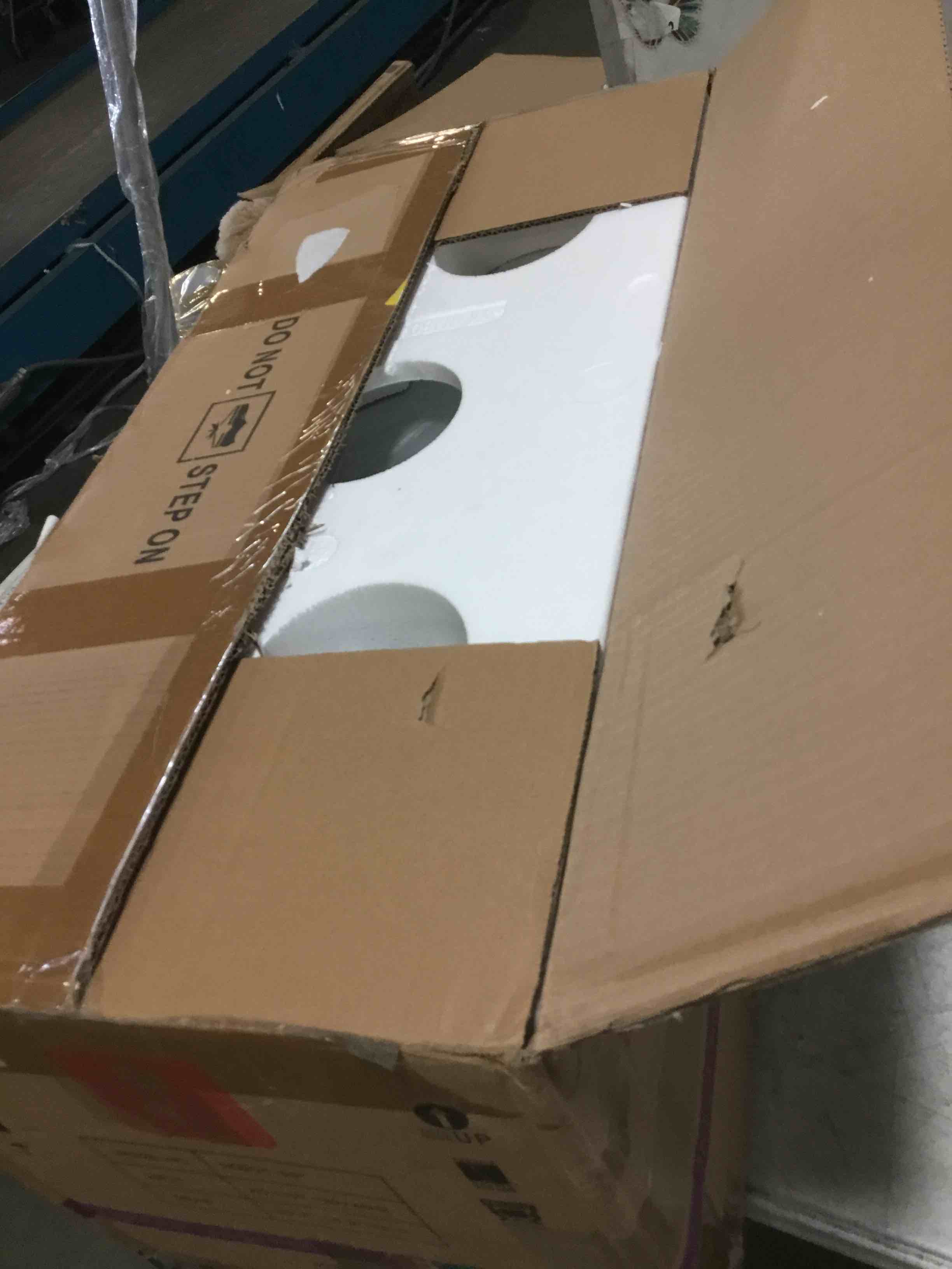https://s3.amazonaws.com/lotting-images-prod/bidfta/ORG5618723_1701980977545.jpeg