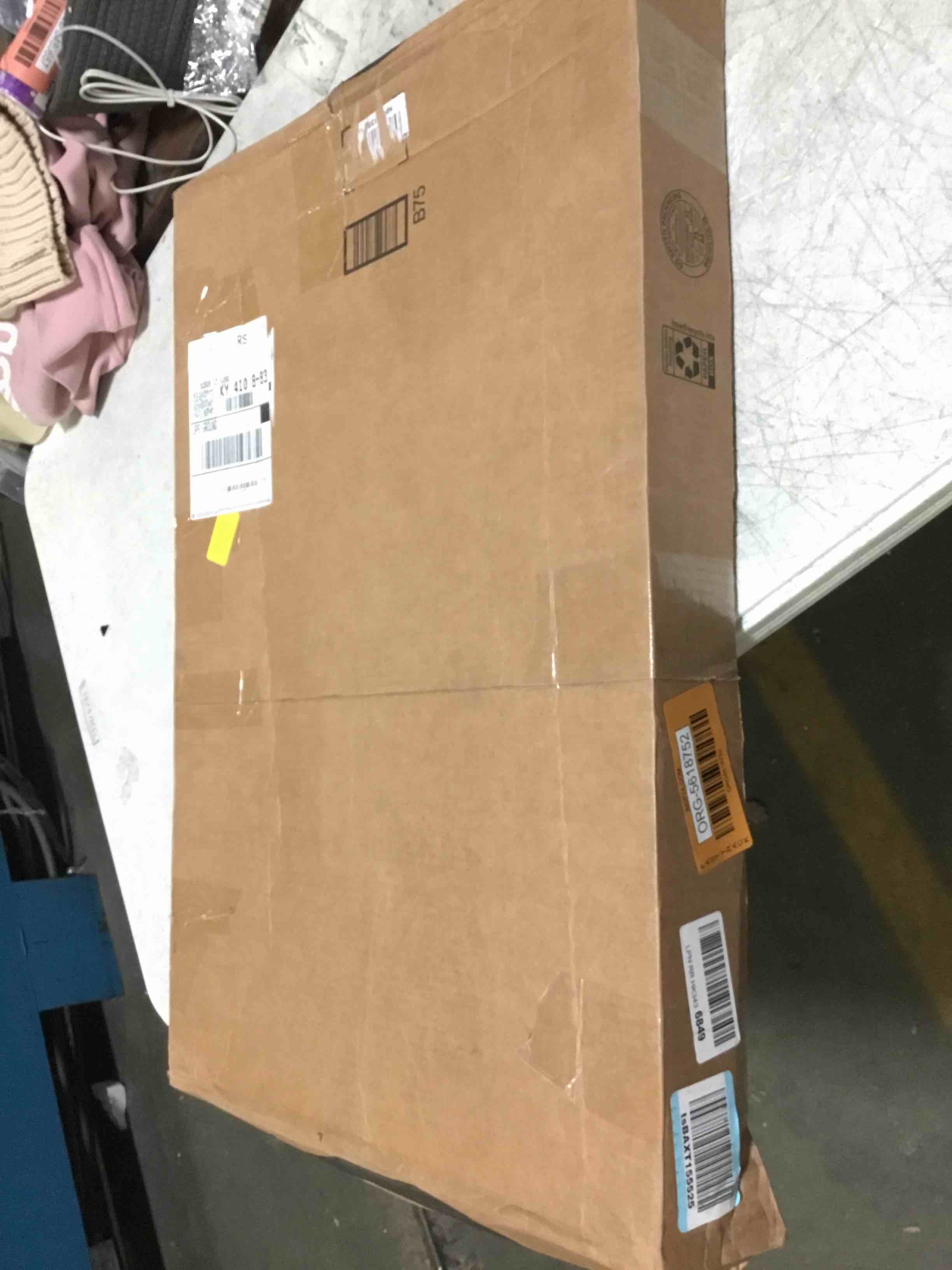 https://s3.amazonaws.com/lotting-images-prod/bidfta/ORG5618752_1701983945605.jpeg