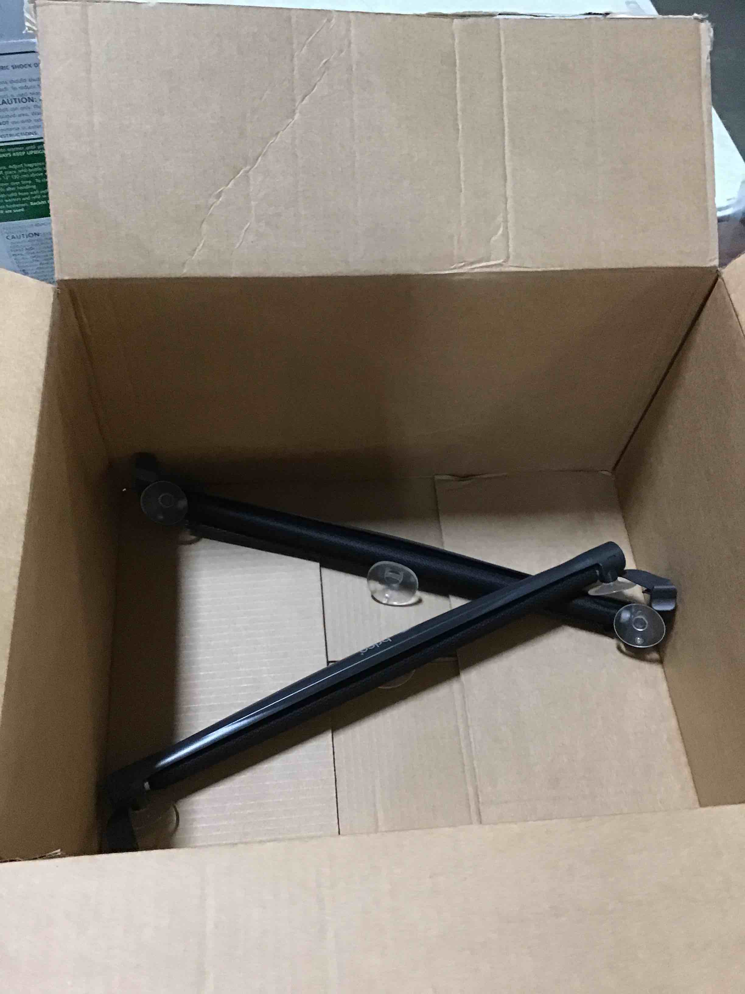 https://s3.amazonaws.com/lotting-images-prod/bidfta/ORG5618810_1702047069326.jpeg