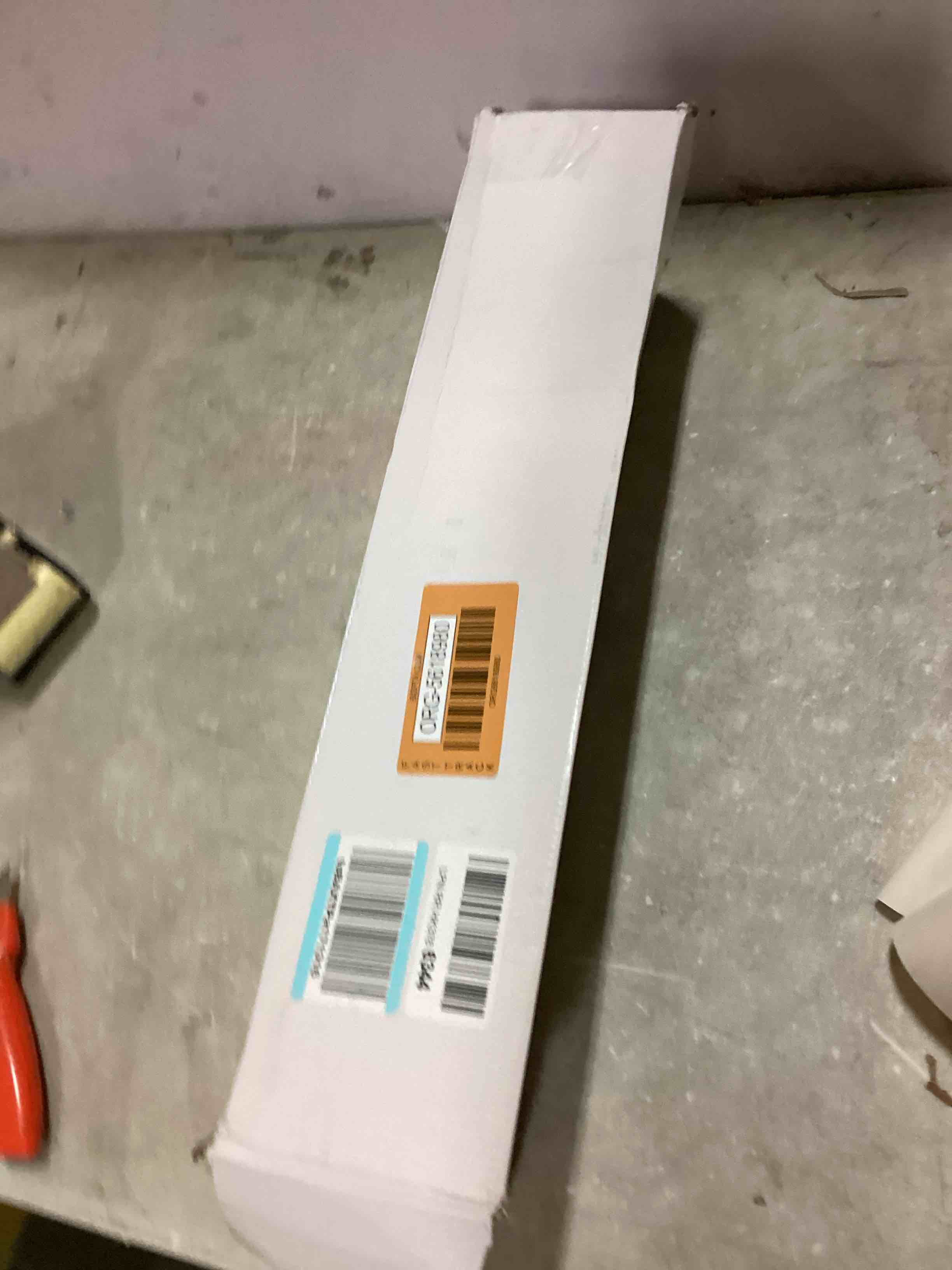 https://s3.amazonaws.com/lotting-images-prod/bidfta/ORG5618980_1702300982123.jpeg