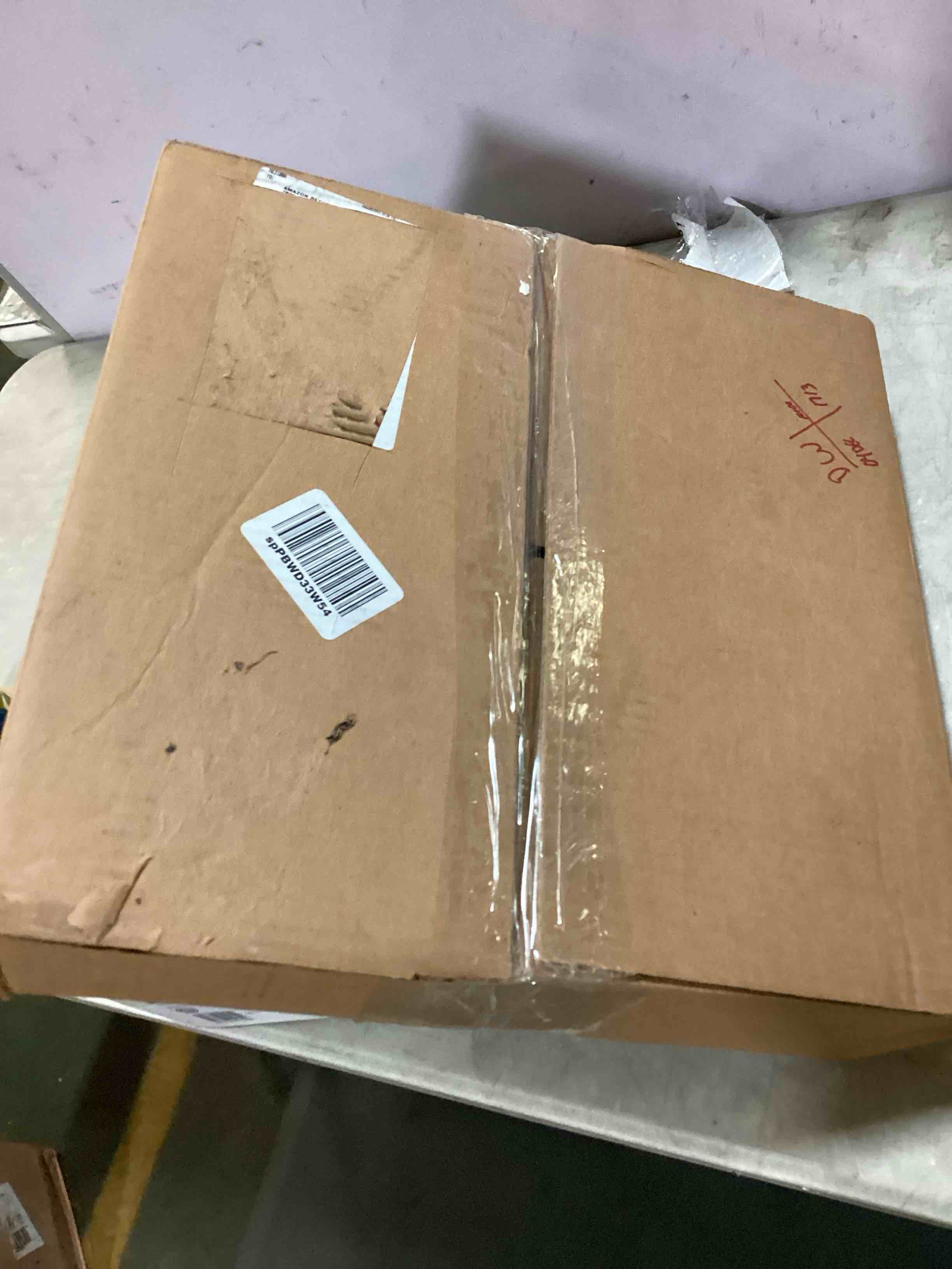 https://s3.amazonaws.com/lotting-images-prod/bidfta/ORG5618993_1702302229513.jpeg