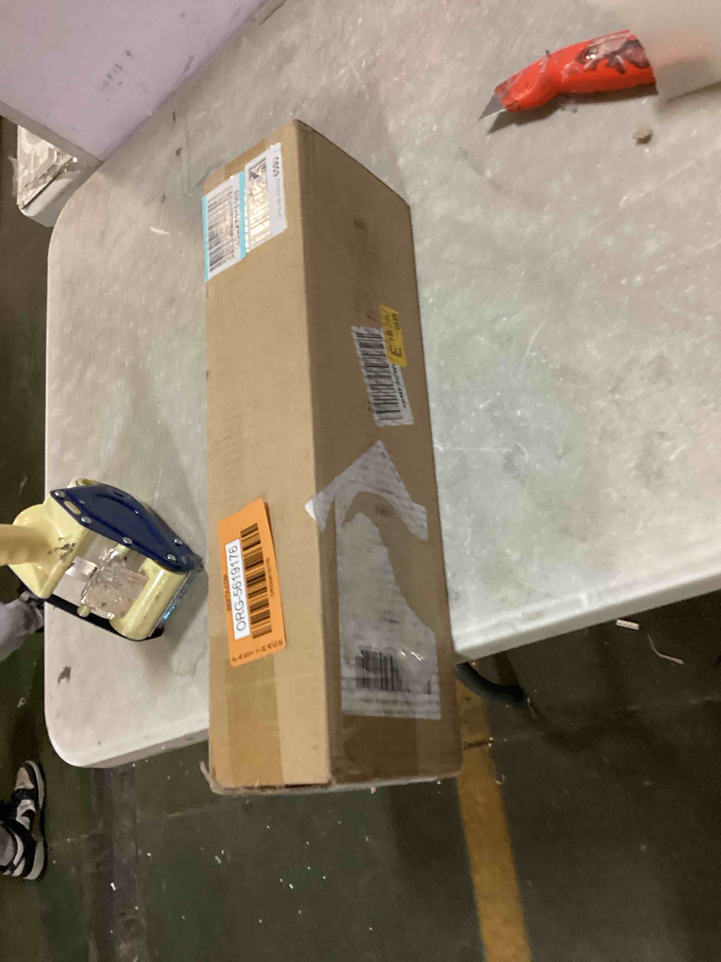 https://s3.amazonaws.com/lotting-images-prod/bidfta/ORG5619176_1702329450529.jpeg