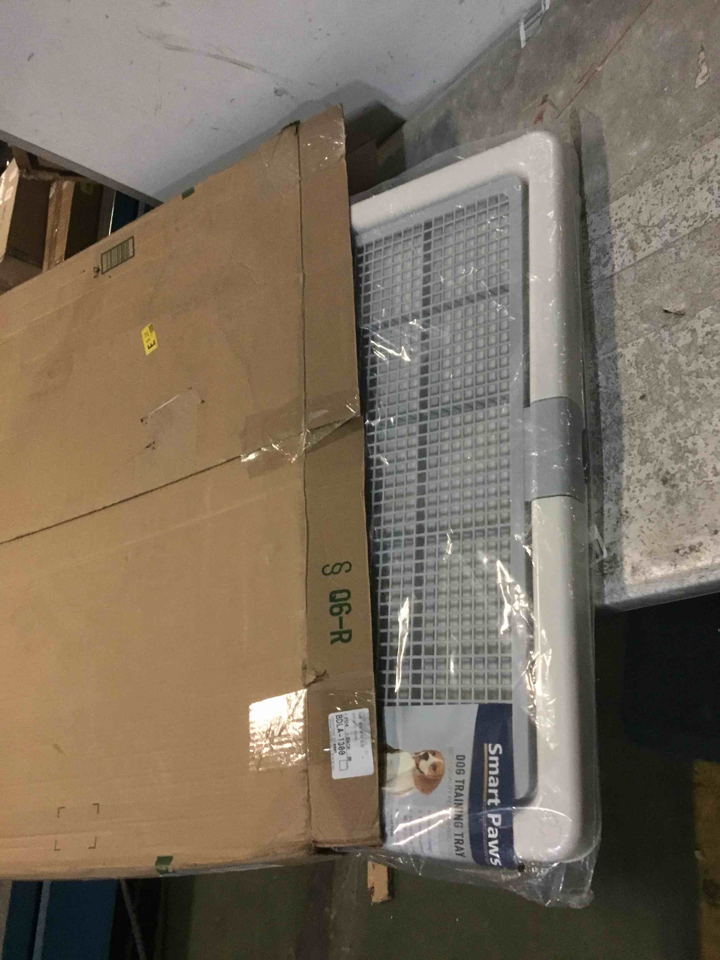 https://s3.amazonaws.com/lotting-images-prod/bidfta/ORG5619184_1702473623150.jpeg
