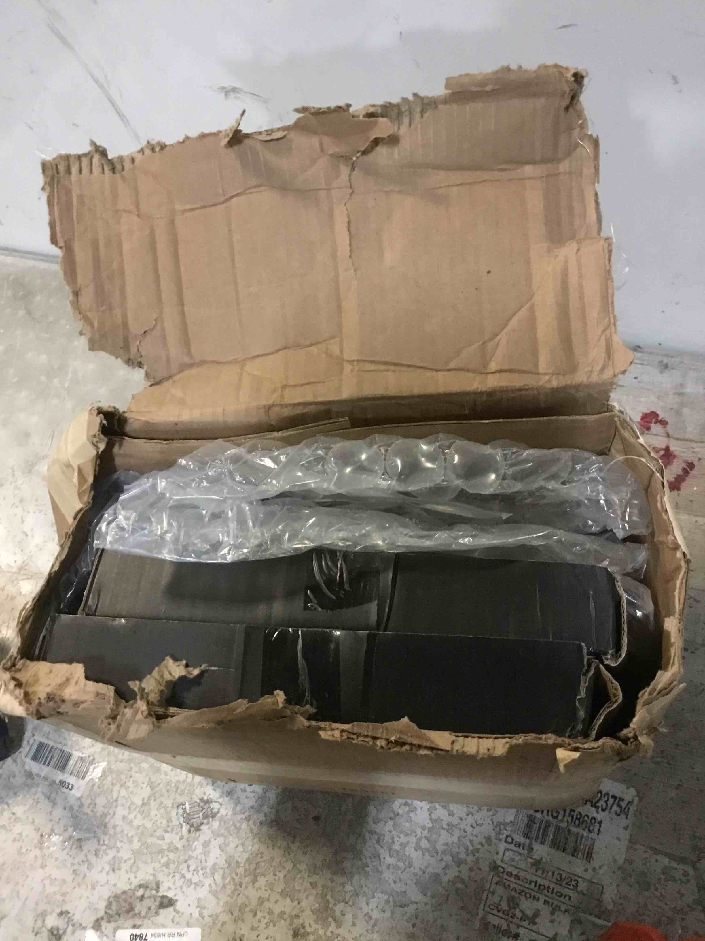 https://s3.amazonaws.com/lotting-images-prod/bidfta/ORG5619191_1702474435401.jpeg