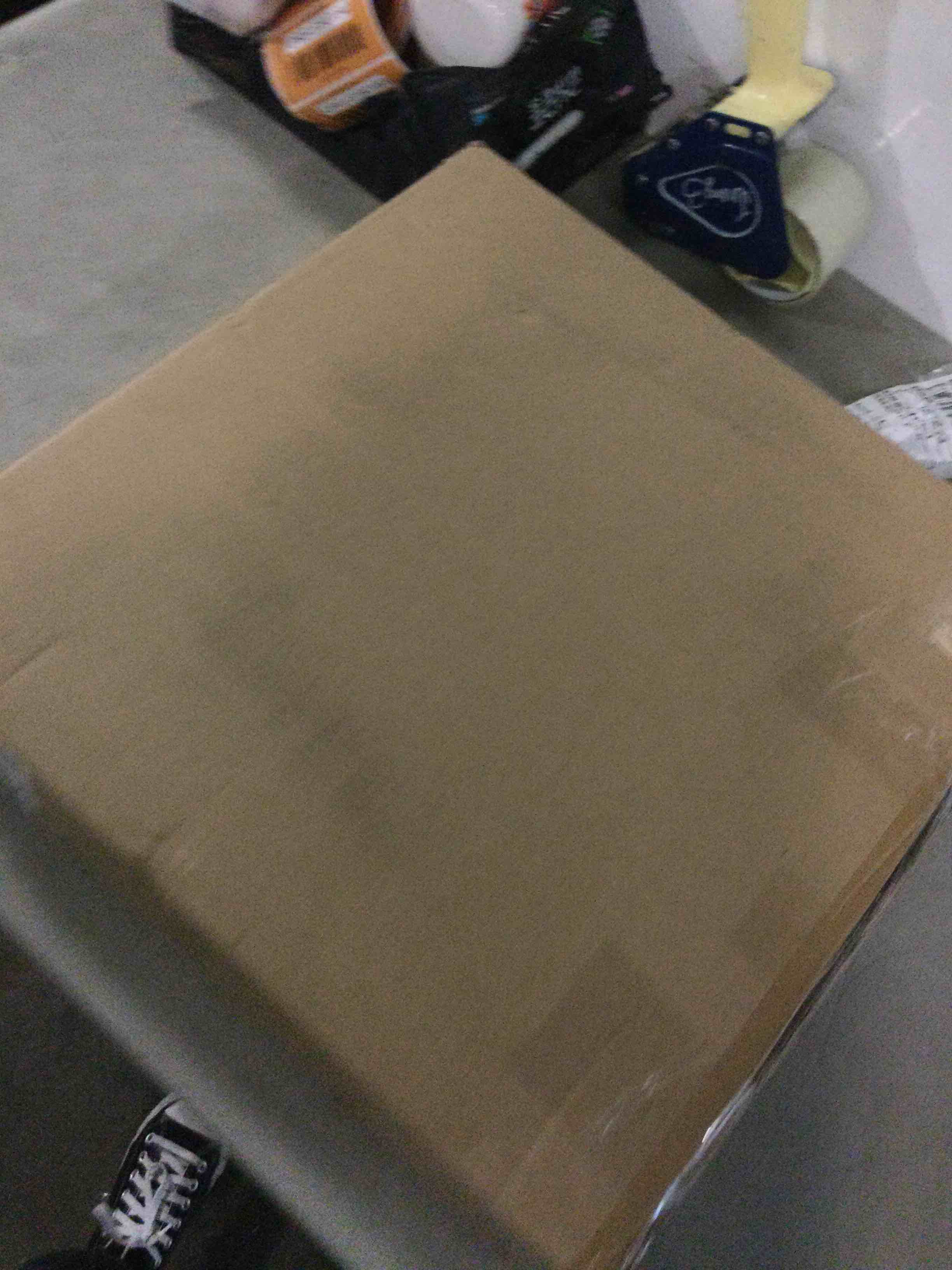 https://s3.amazonaws.com/lotting-images-prod/bidfta/ORG5620644_1702731314649.jpeg