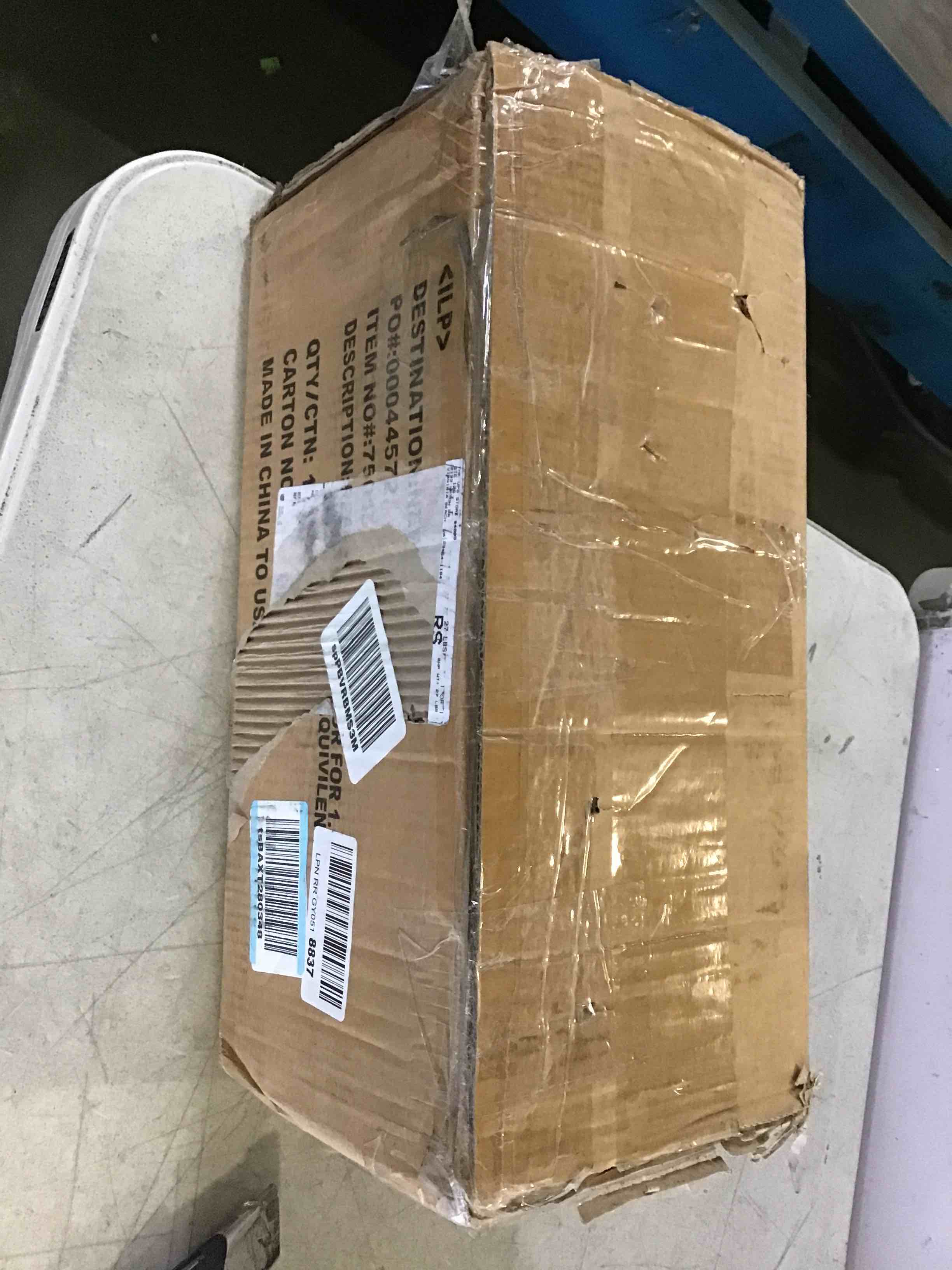 https://s3.amazonaws.com/lotting-images-prod/bidfta/ORG5630033_1697045968468.jpeg