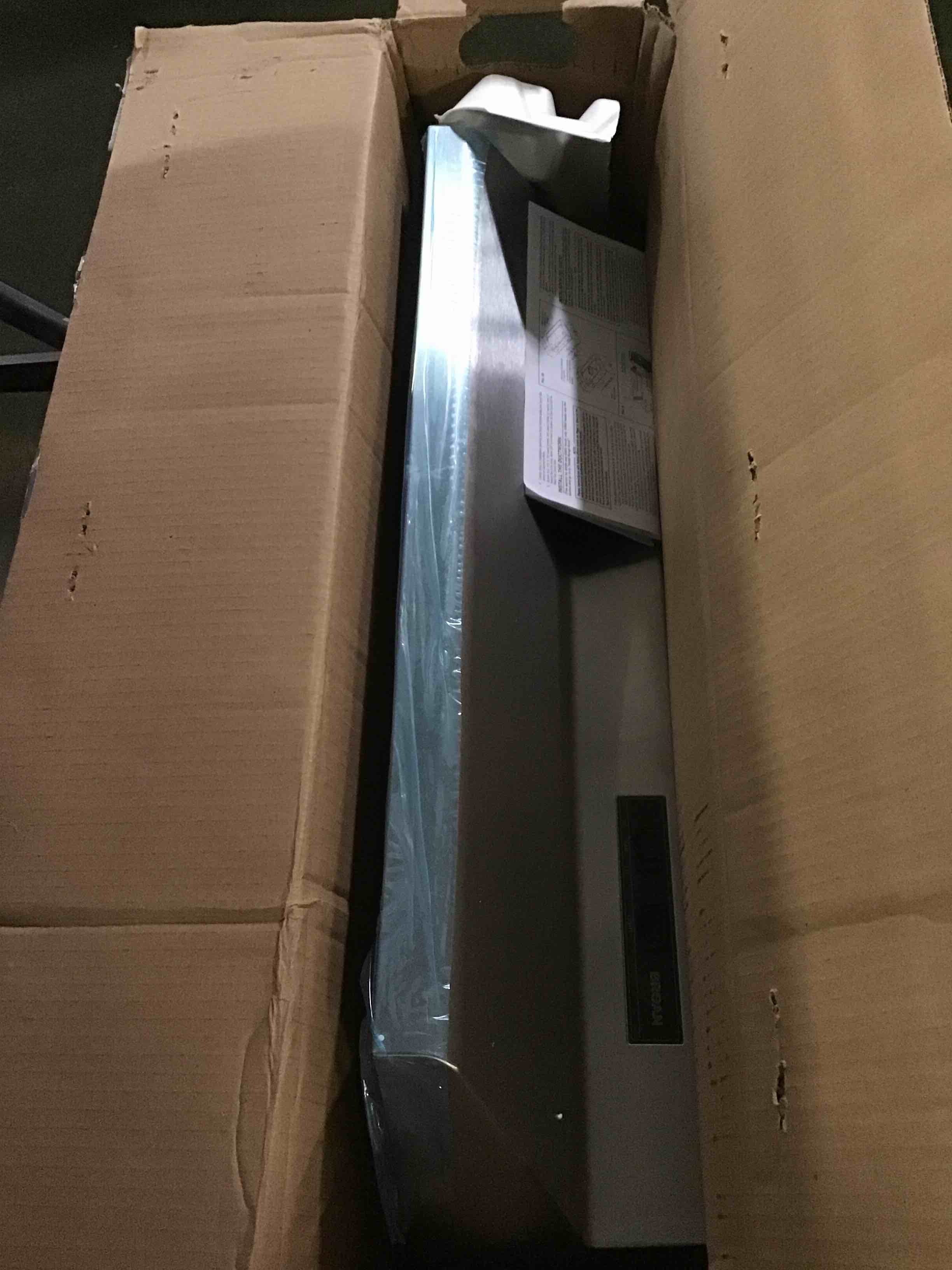 https://s3.amazonaws.com/lotting-images-prod/bidfta/ORG5630320_1697140494702.jpeg