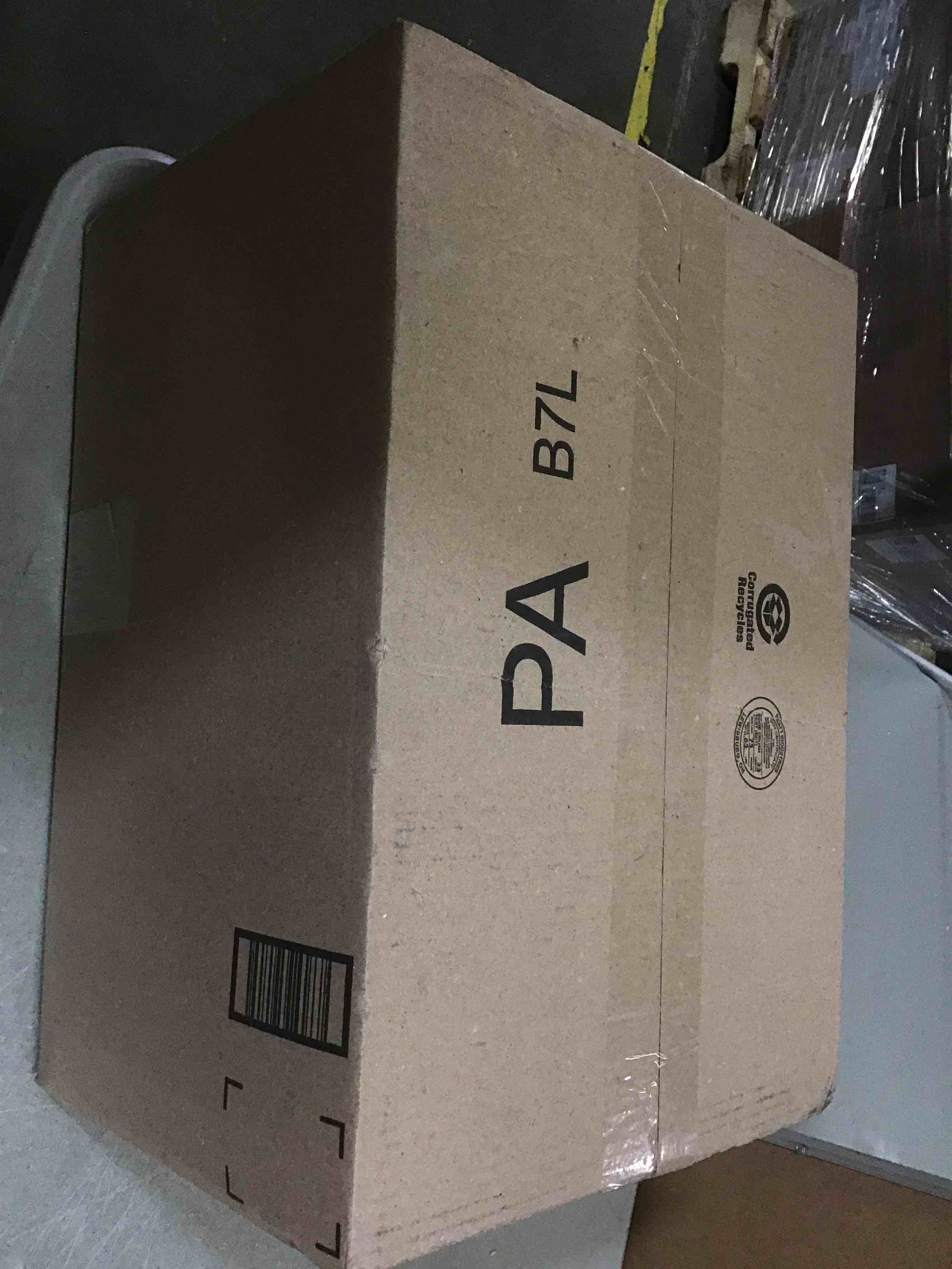 https://s3.amazonaws.com/lotting-images-prod/bidfta/ORG5630871_1697553972406.jpeg