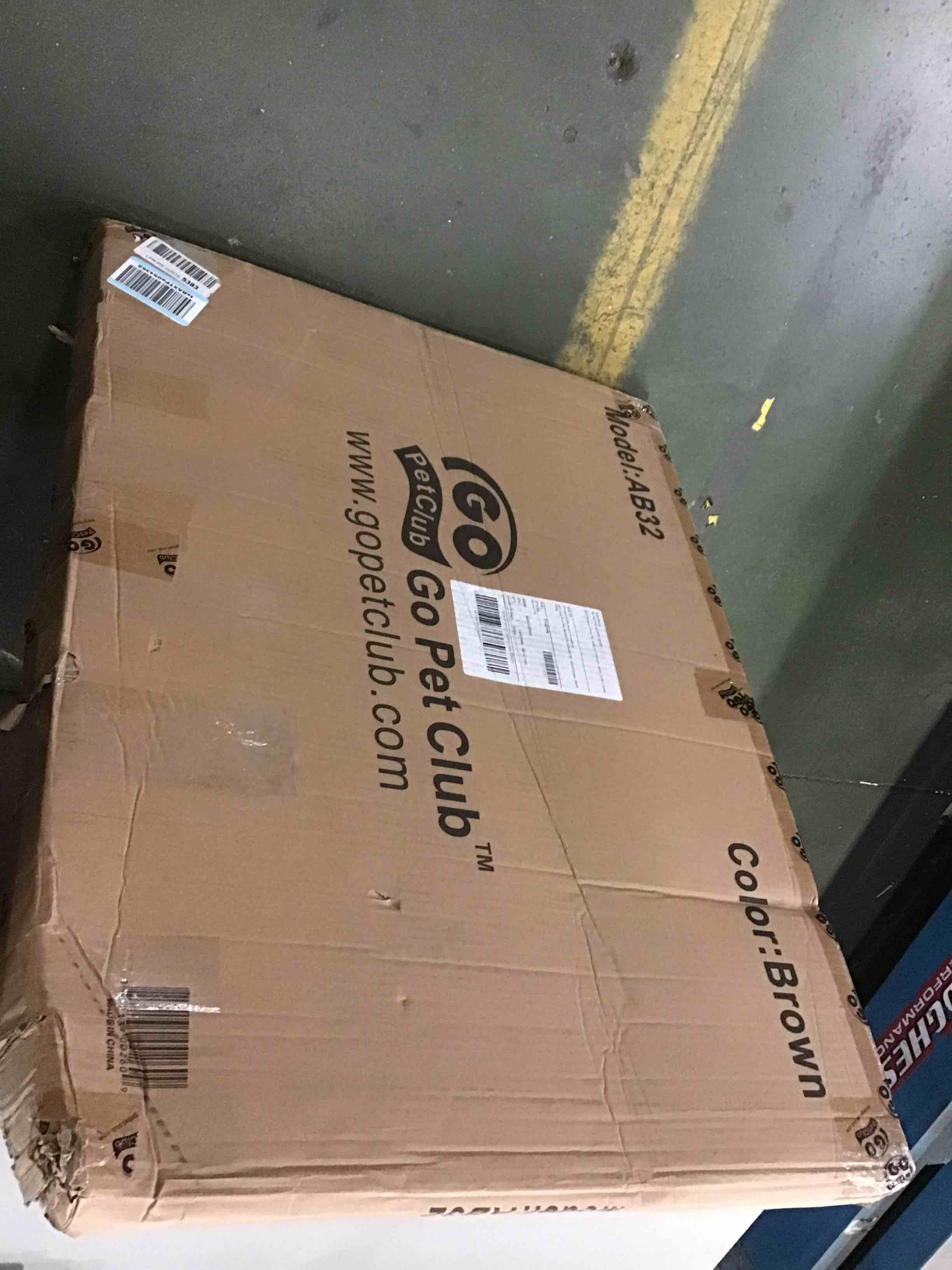 https://s3.amazonaws.com/lotting-images-prod/bidfta/ORG5631048_1697639466009.jpeg