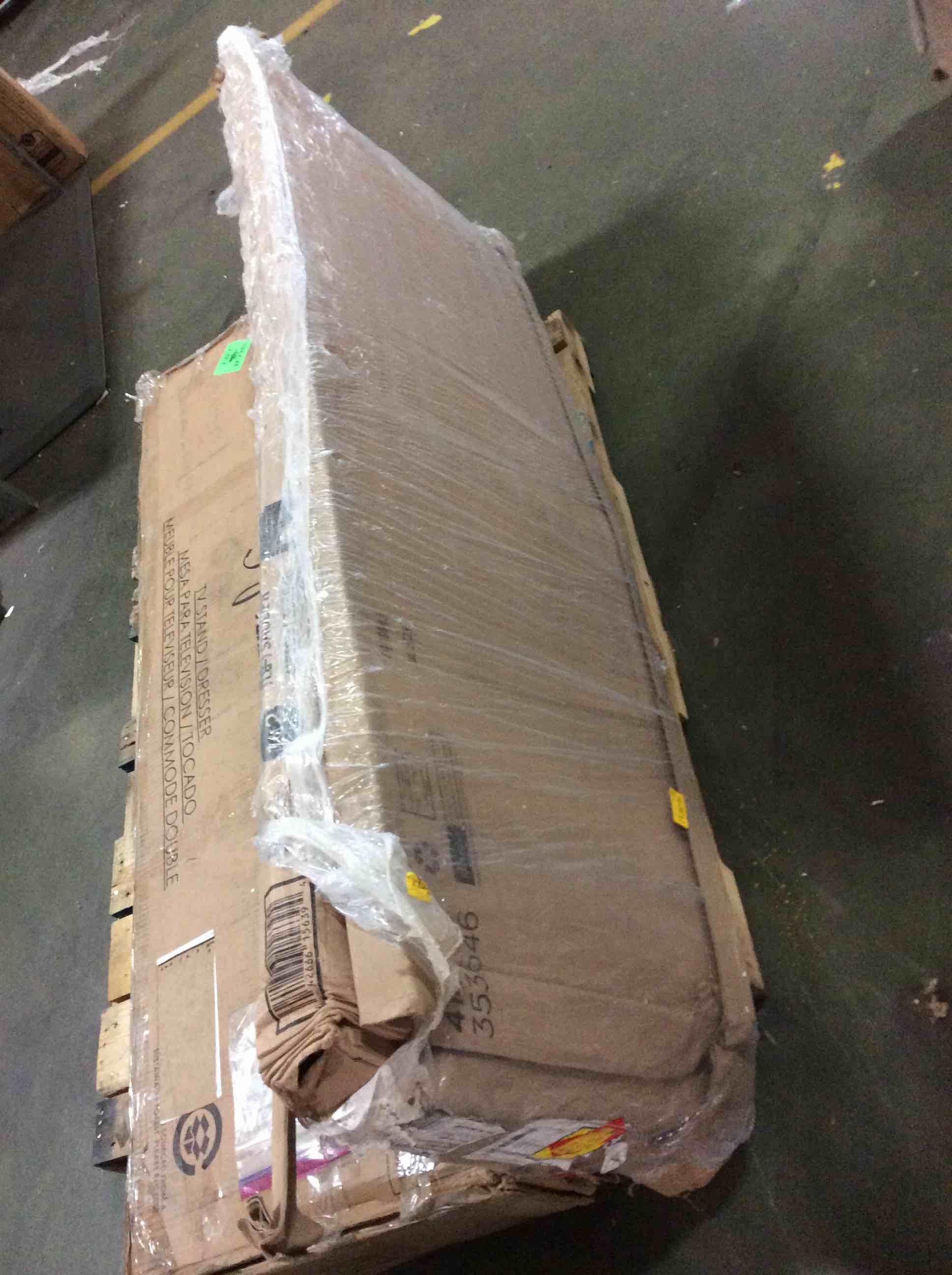 https://s3.amazonaws.com/lotting-images-prod/bidfta/ORG5631619_1697035430927.jpeg