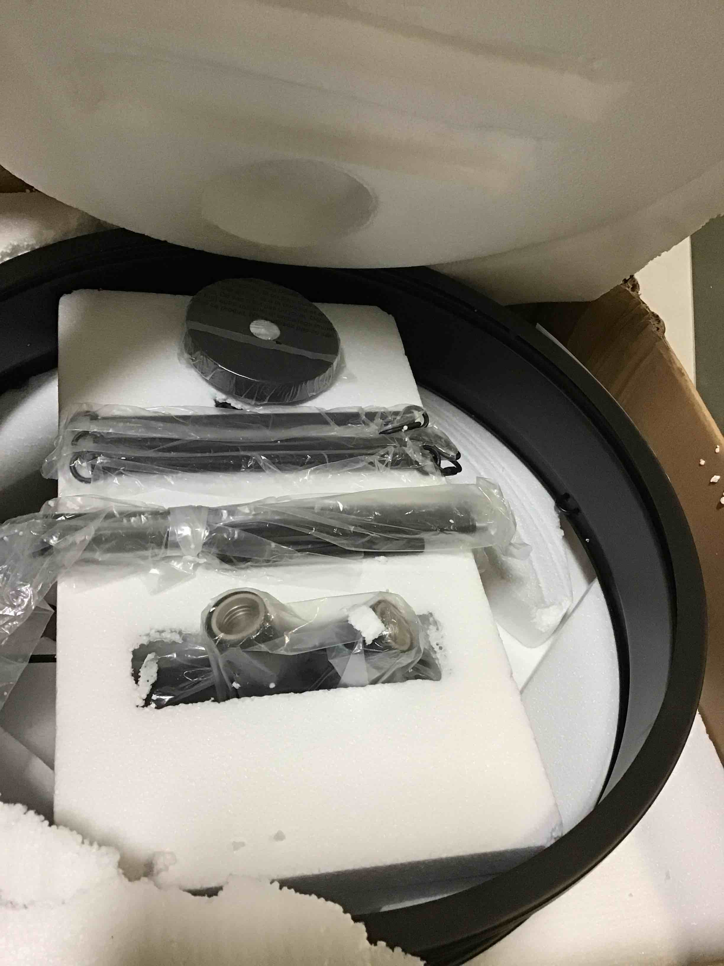 https://s3.amazonaws.com/lotting-images-prod/bidfta/ORG5637051_1696590578566.jpeg