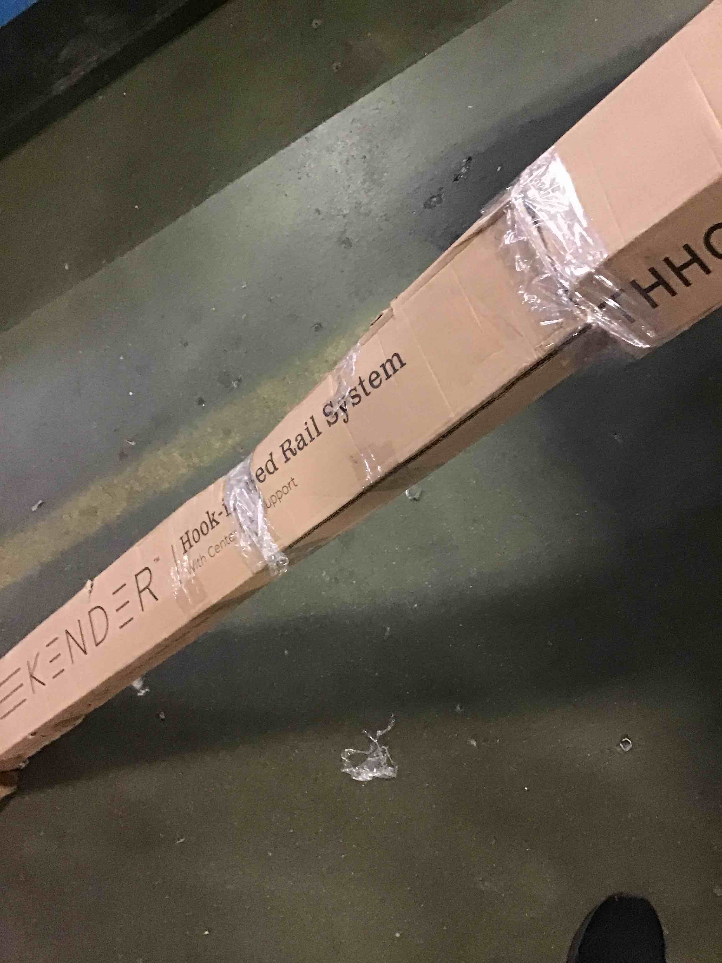 https://s3.amazonaws.com/lotting-images-prod/bidfta/ORG5637714_1695997885588.jpeg