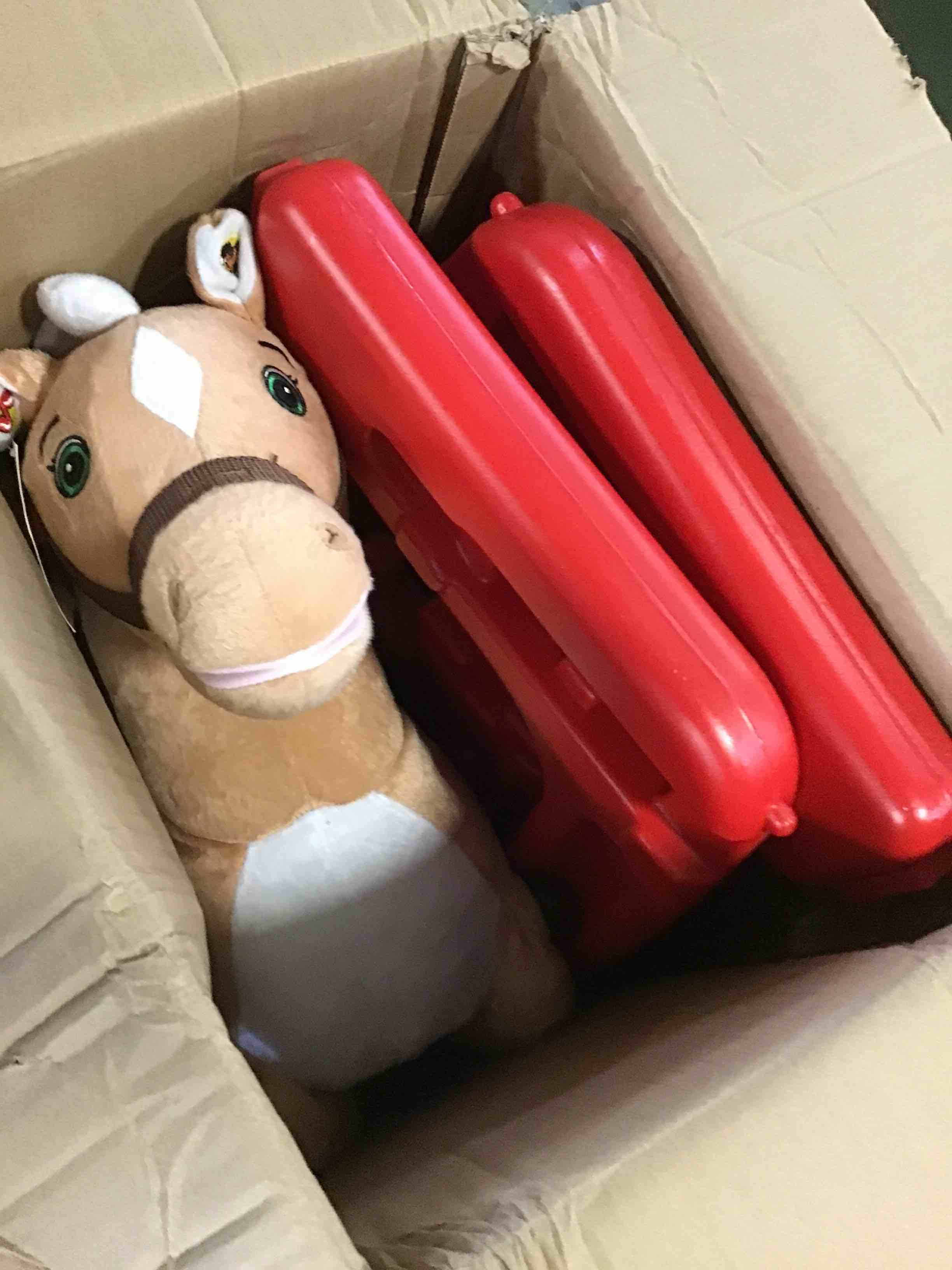 https://s3.amazonaws.com/lotting-images-prod/bidfta/ORG5637778_1696008467661.jpeg