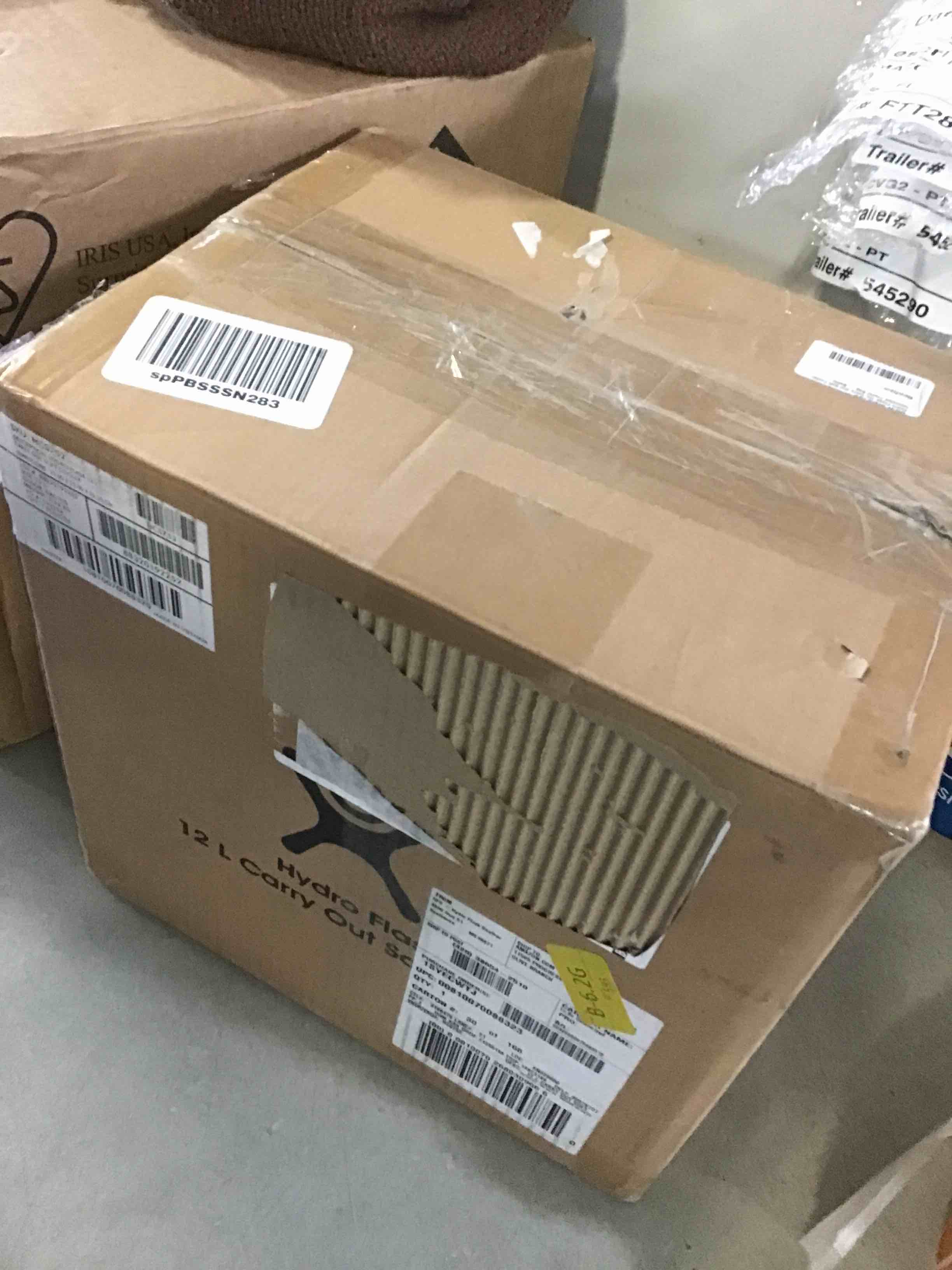 https://s3.amazonaws.com/lotting-images-prod/bidfta/ORG5637948_1696261968479.jpeg