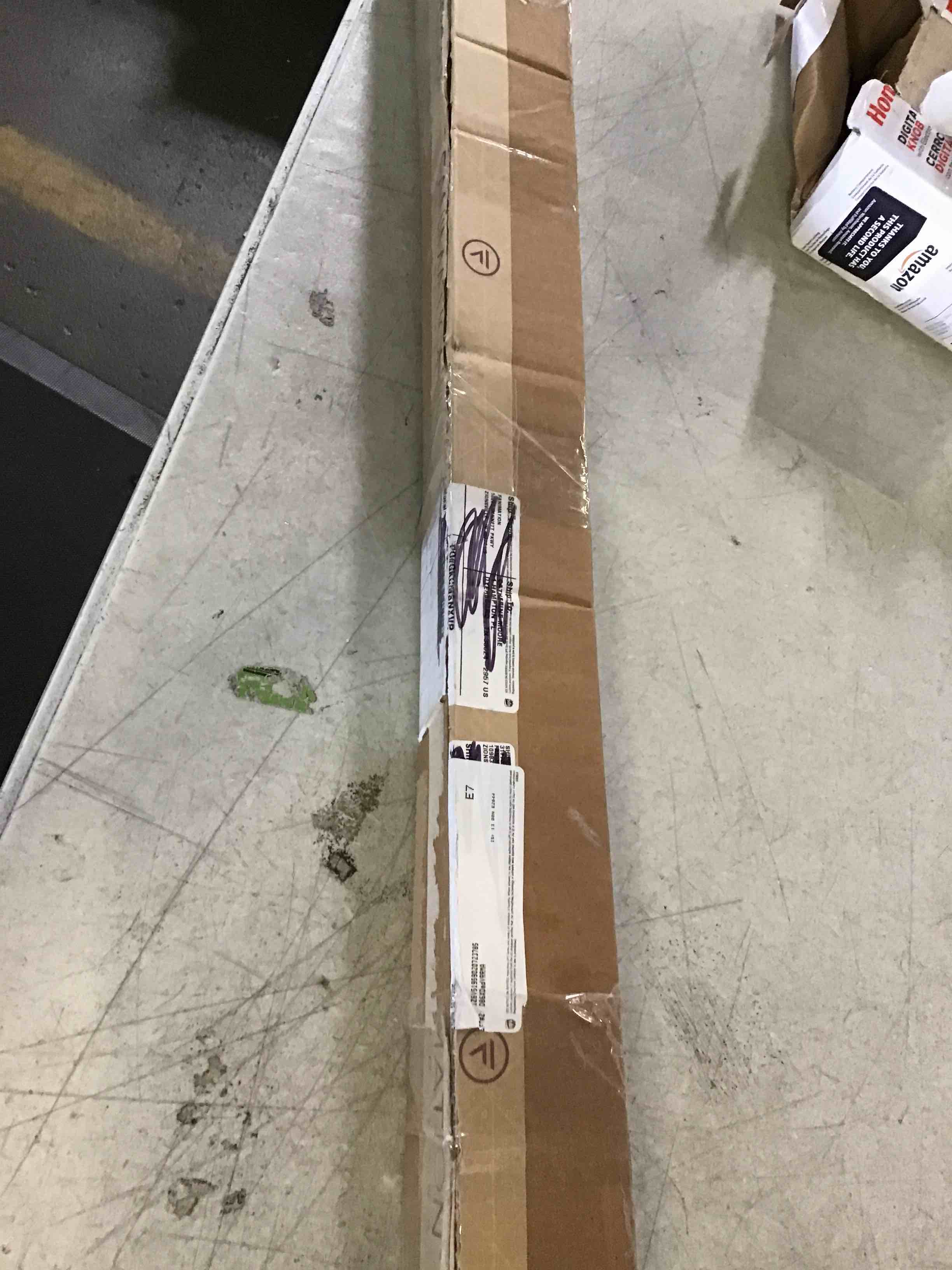 https://s3.amazonaws.com/lotting-images-prod/bidfta/ORG5638127_1696348595554.jpeg
