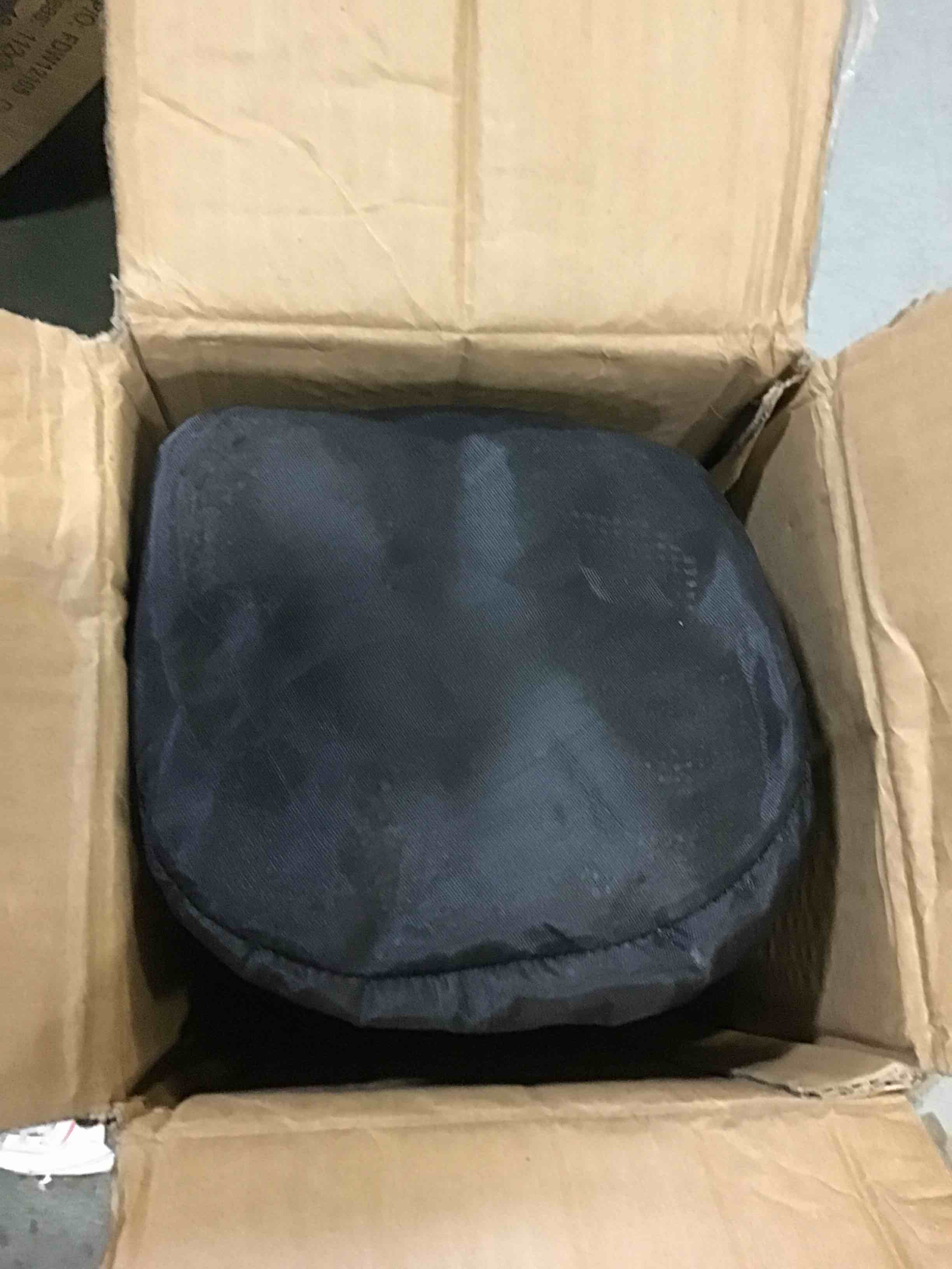 https://s3.amazonaws.com/lotting-images-prod/bidfta/ORG5638655_1696605941701.jpeg