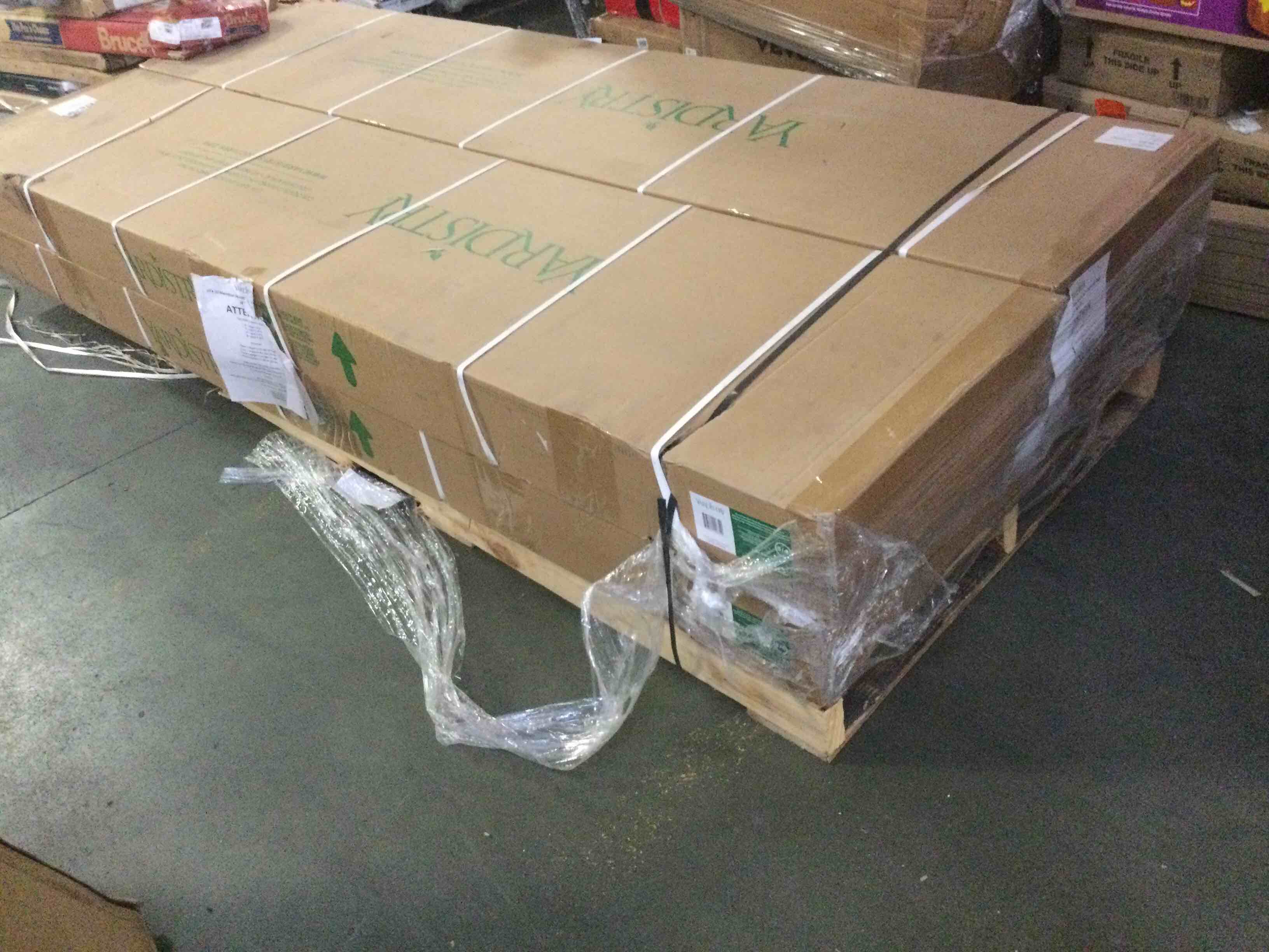 https://s3.amazonaws.com/lotting-images-prod/bidfta/ORG5641429_1695994485822.jpeg