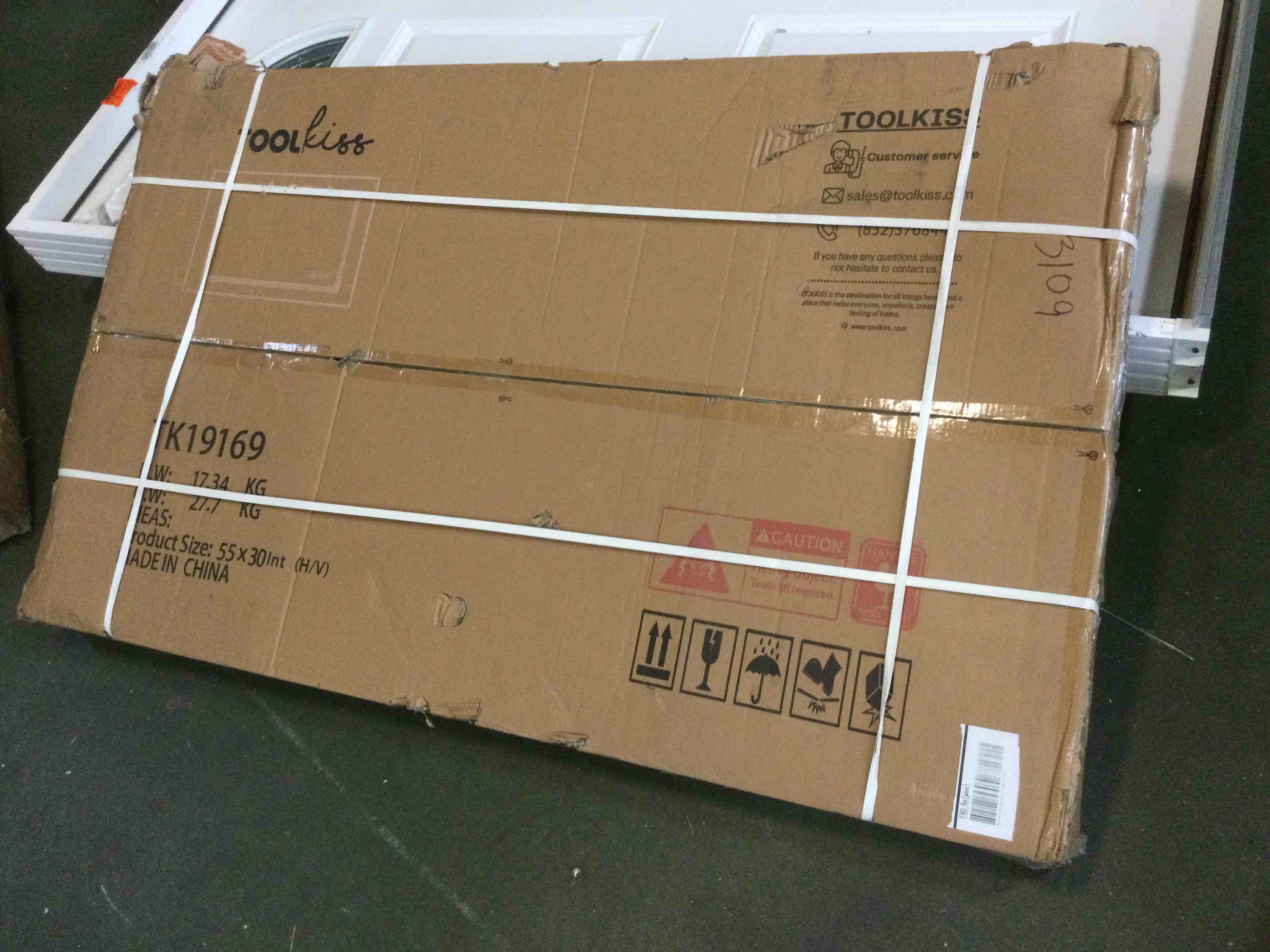 https://s3.amazonaws.com/lotting-images-prod/bidfta/ORG5641444_1695999133445.jpeg