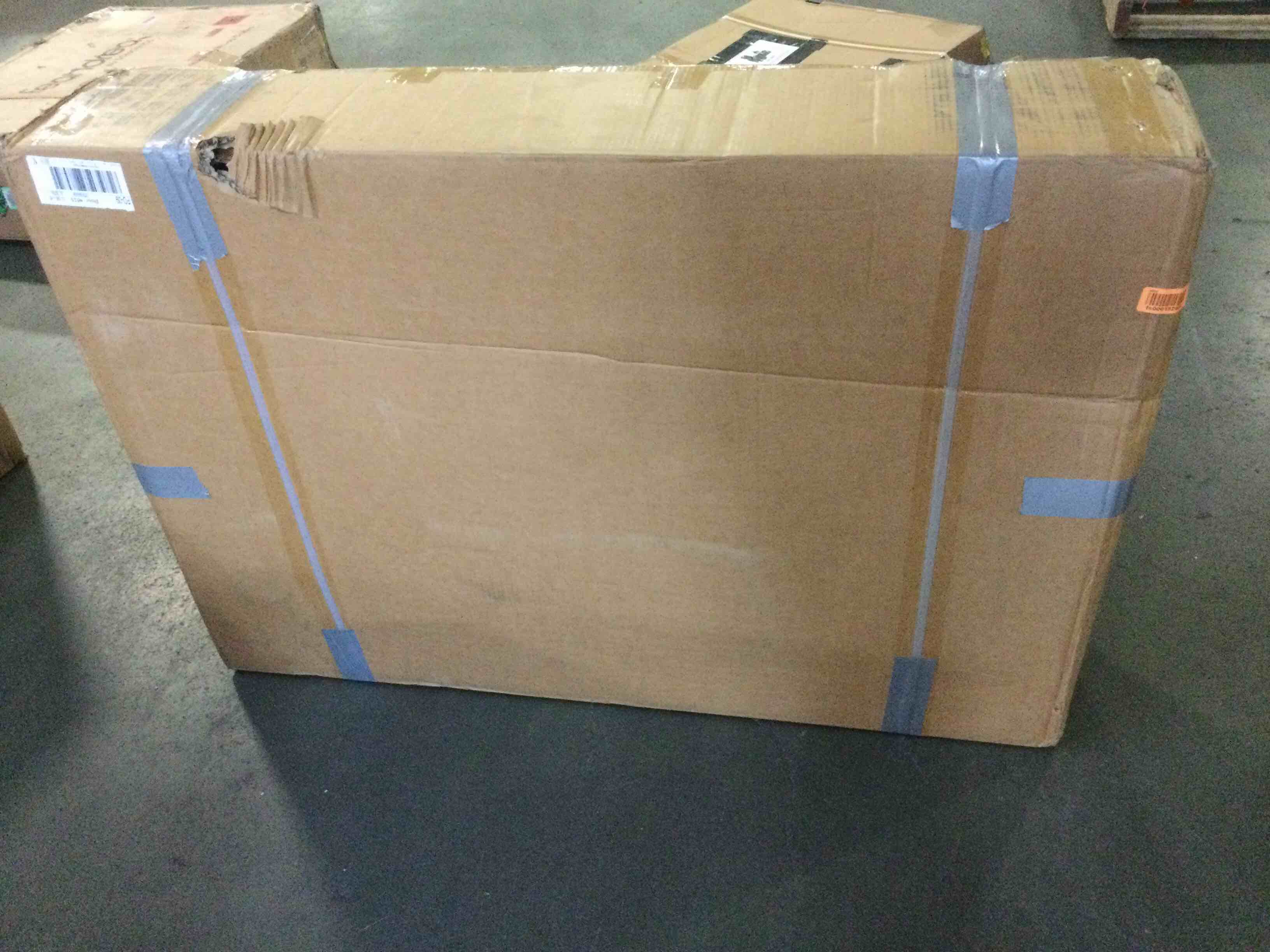 https://s3.amazonaws.com/lotting-images-prod/bidfta/ORG5641971_1696336500272.jpeg