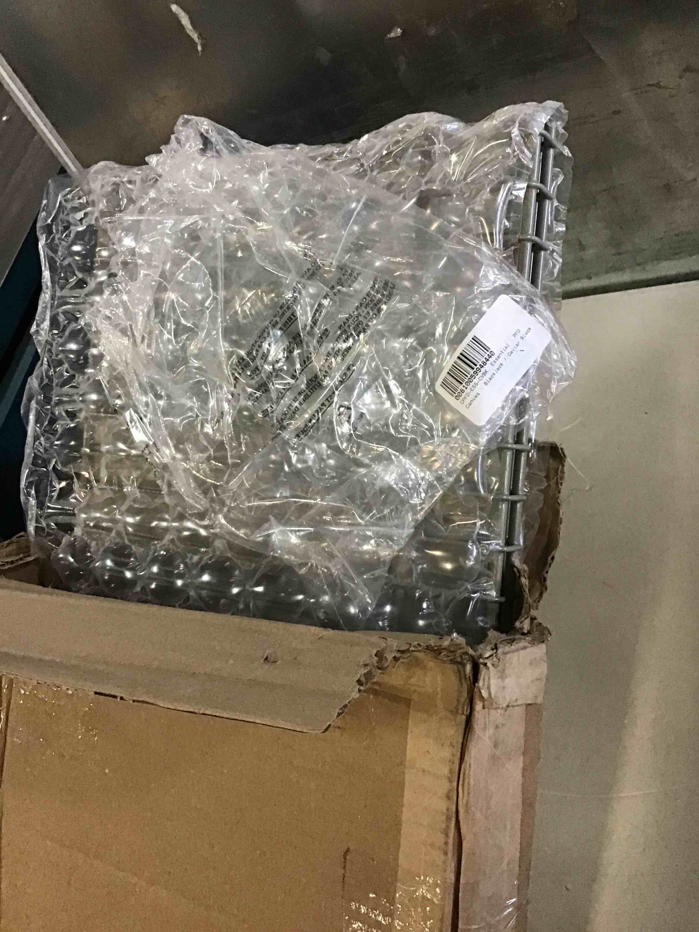 https://s3.amazonaws.com/lotting-images-prod/bidfta/ORG5646463_1696268483314.jpeg