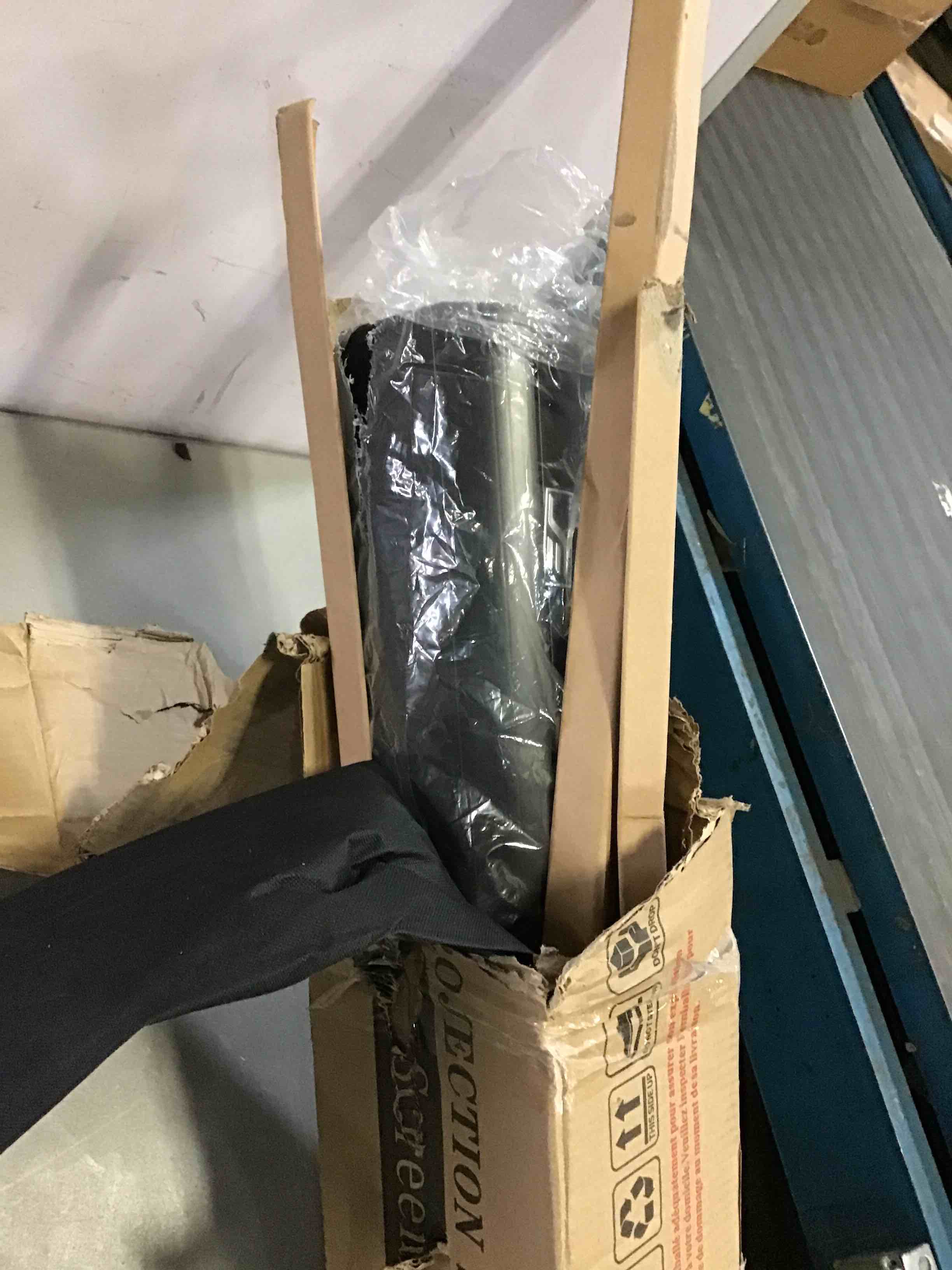 https://s3.amazonaws.com/lotting-images-prod/bidfta/ORG5646935_1696526652480.jpeg