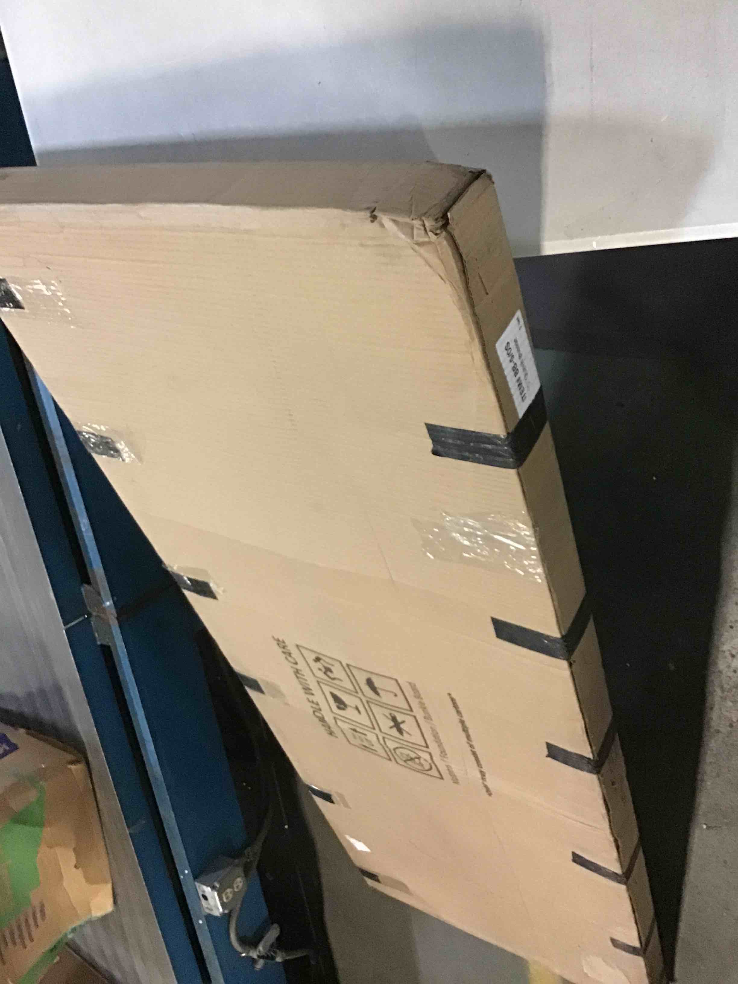 https://s3.amazonaws.com/lotting-images-prod/bidfta/ORG5647720_1697112401674.jpeg