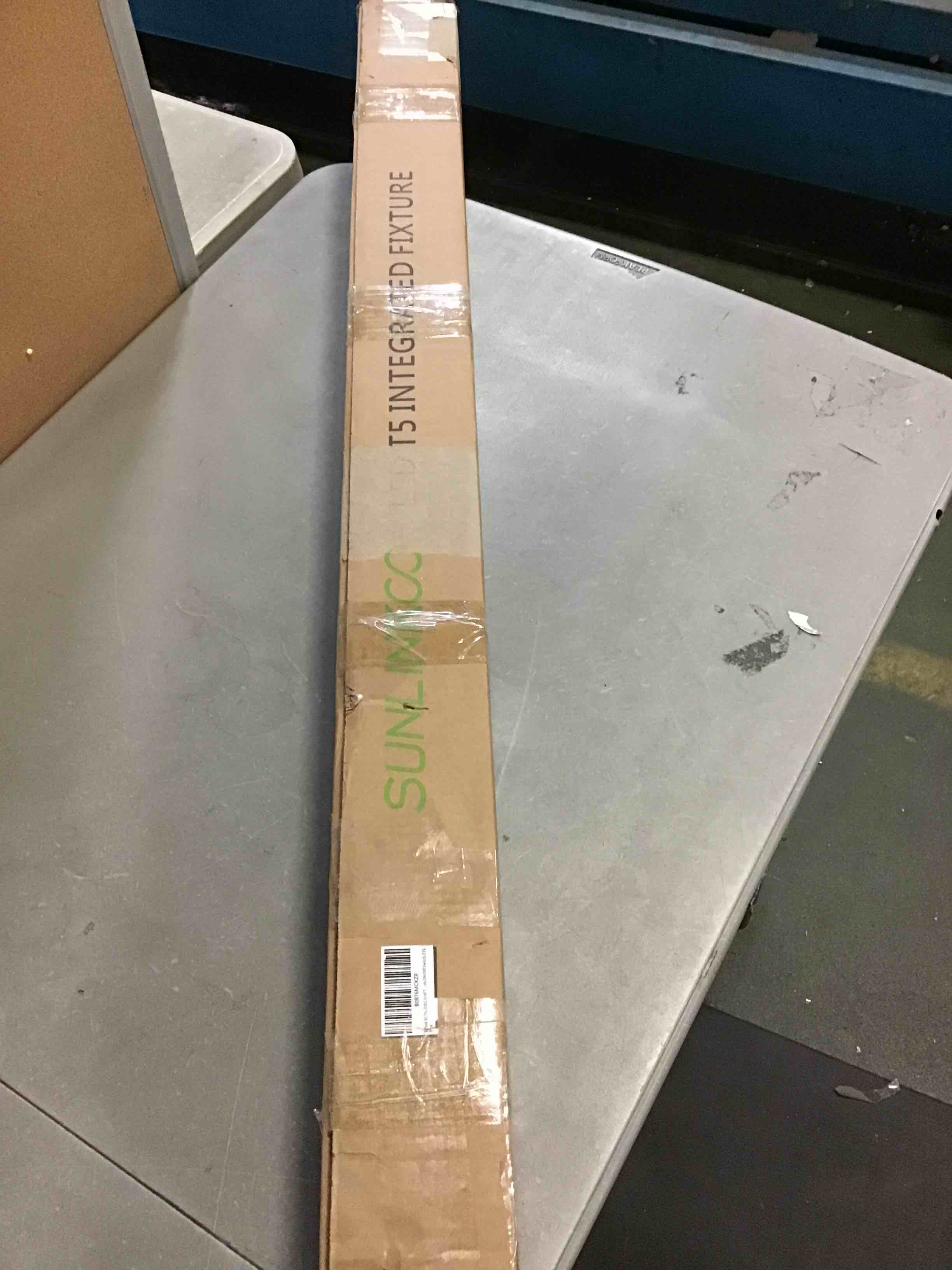 https://s3.amazonaws.com/lotting-images-prod/bidfta/ORG5650501_1697822220302.jpeg