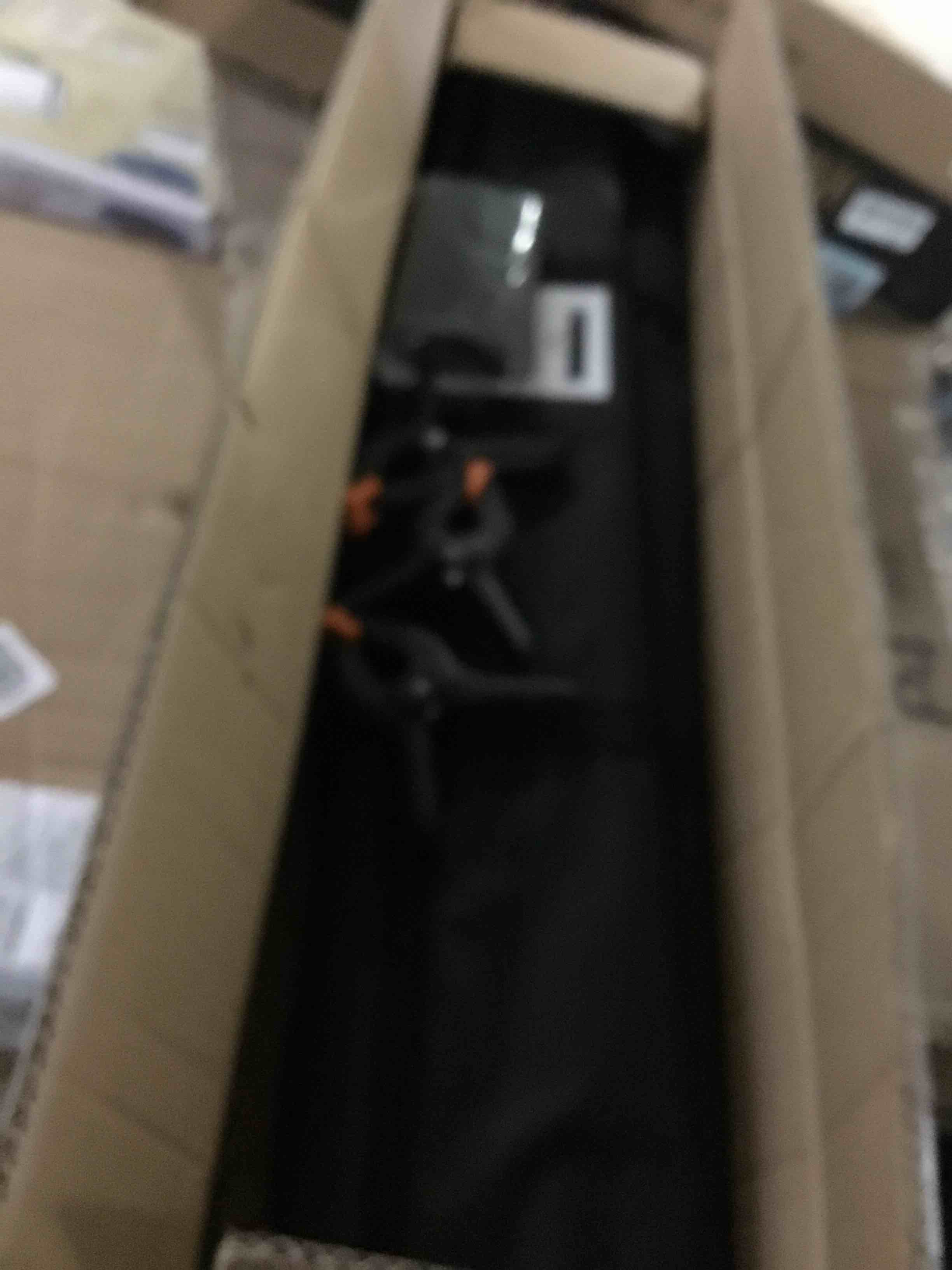 https://s3.amazonaws.com/lotting-images-prod/bidfta/ORG5655850_1696595780502.jpeg