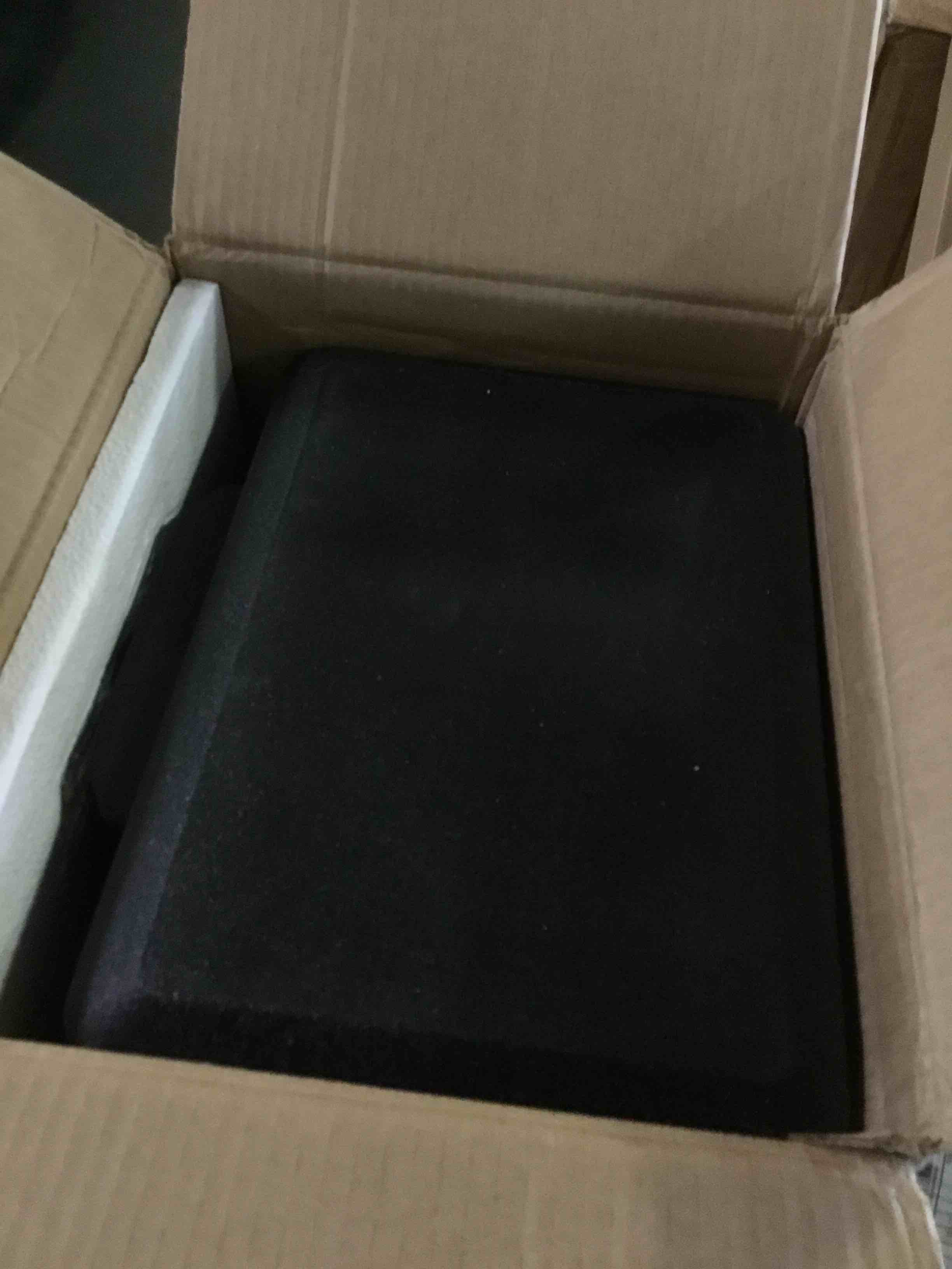 https://s3.amazonaws.com/lotting-images-prod/bidfta/ORG5655929_1696606632083.jpeg