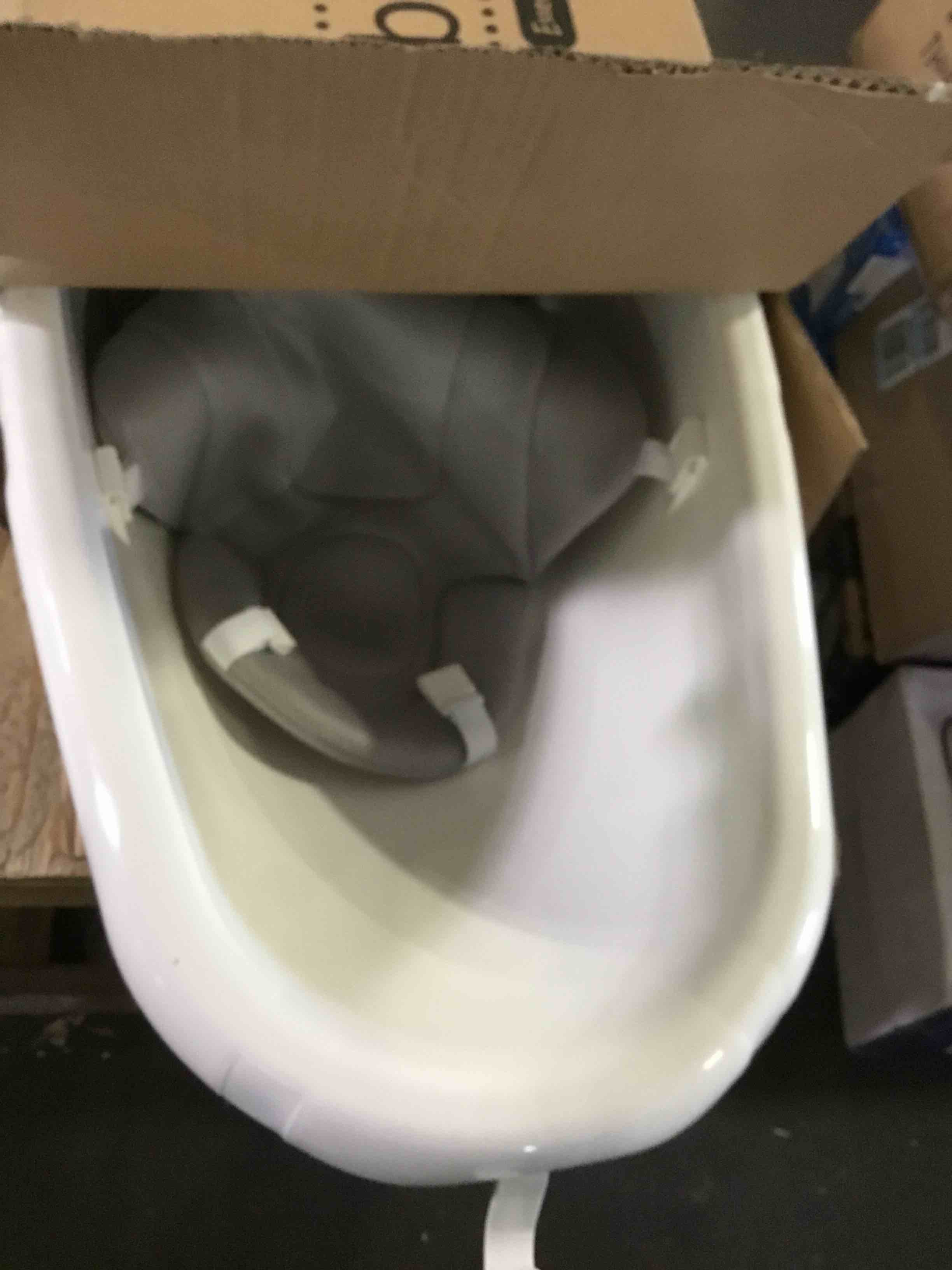 https://s3.amazonaws.com/lotting-images-prod/bidfta/ORG5656143_1696865460563.jpeg