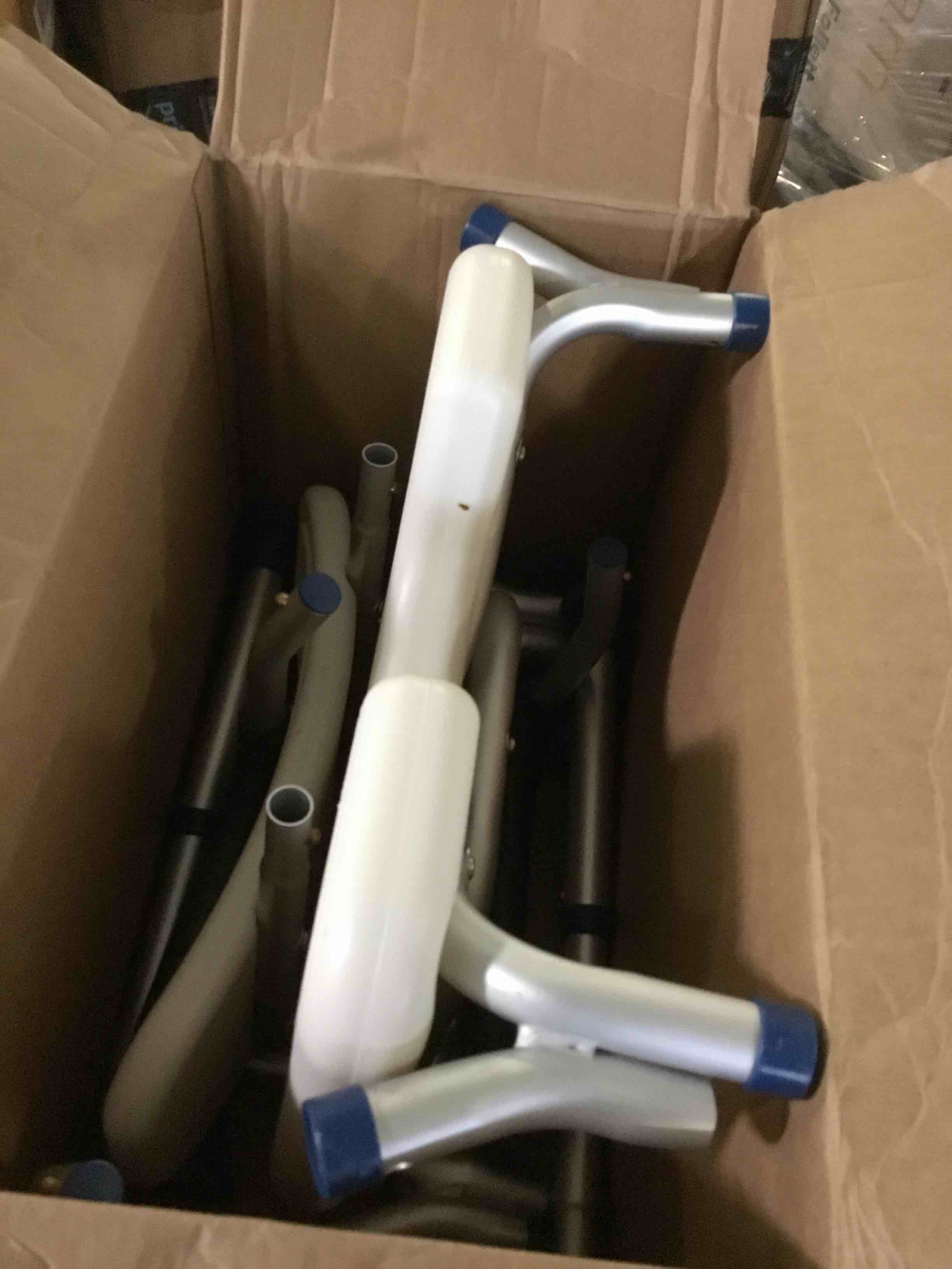 https://s3.amazonaws.com/lotting-images-prod/bidfta/ORG5656568_1697040844656.jpeg