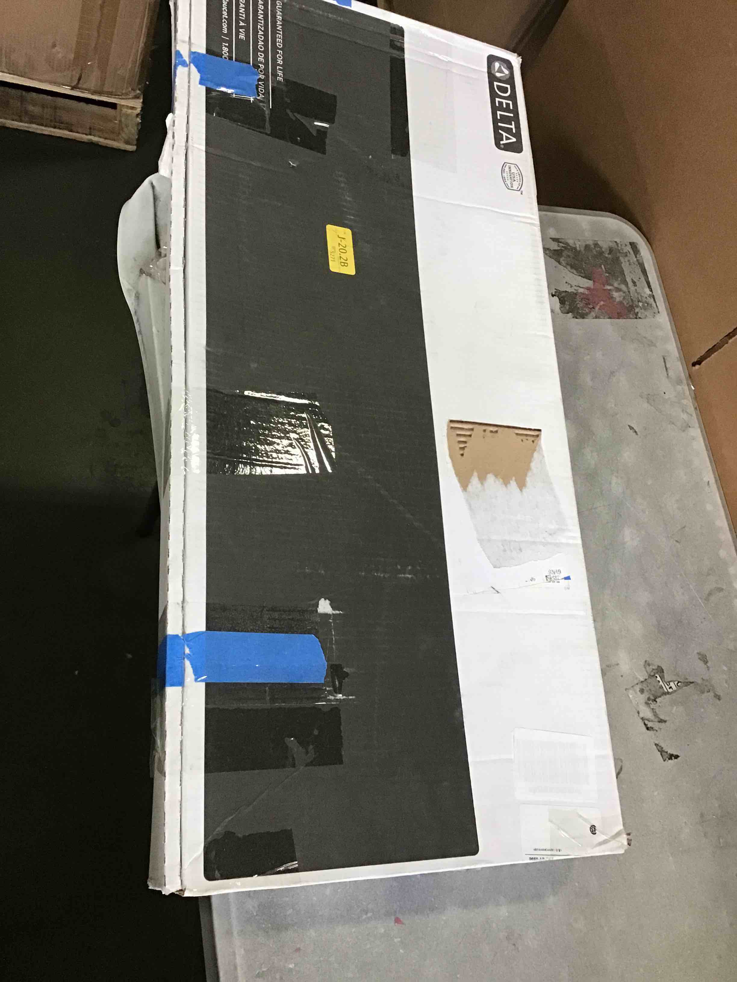 https://s3.amazonaws.com/lotting-images-prod/bidfta/ORG5660574_1696528580588.jpeg