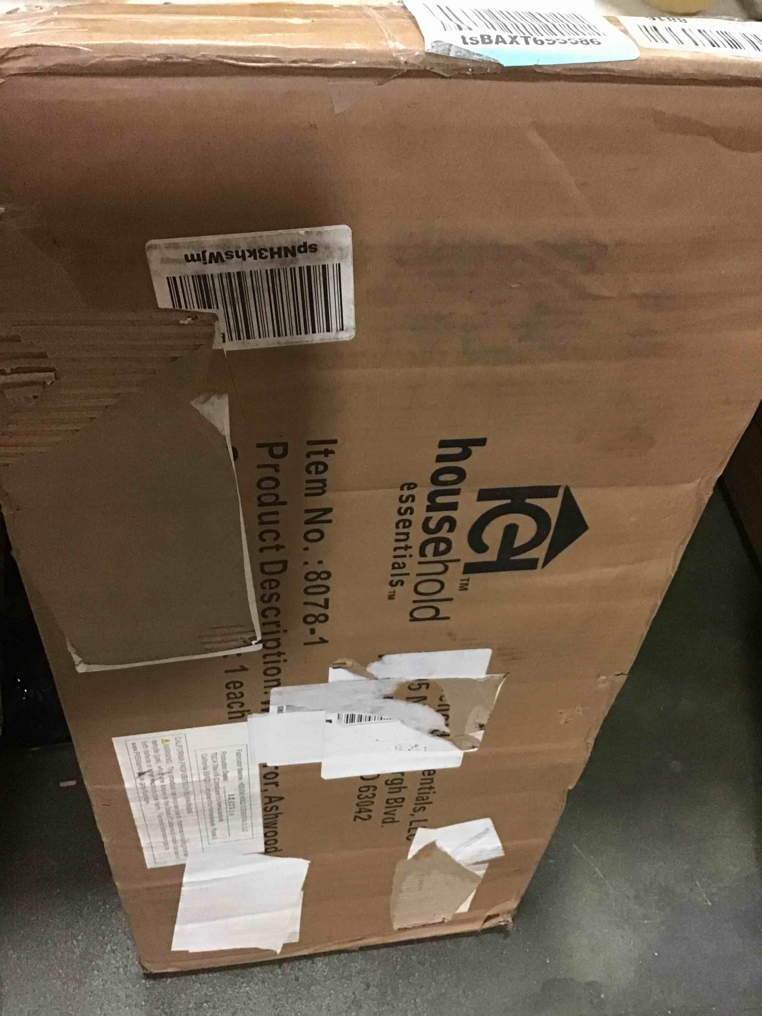 https://s3.amazonaws.com/lotting-images-prod/bidfta/ORG5667257_1696853853070.jpeg