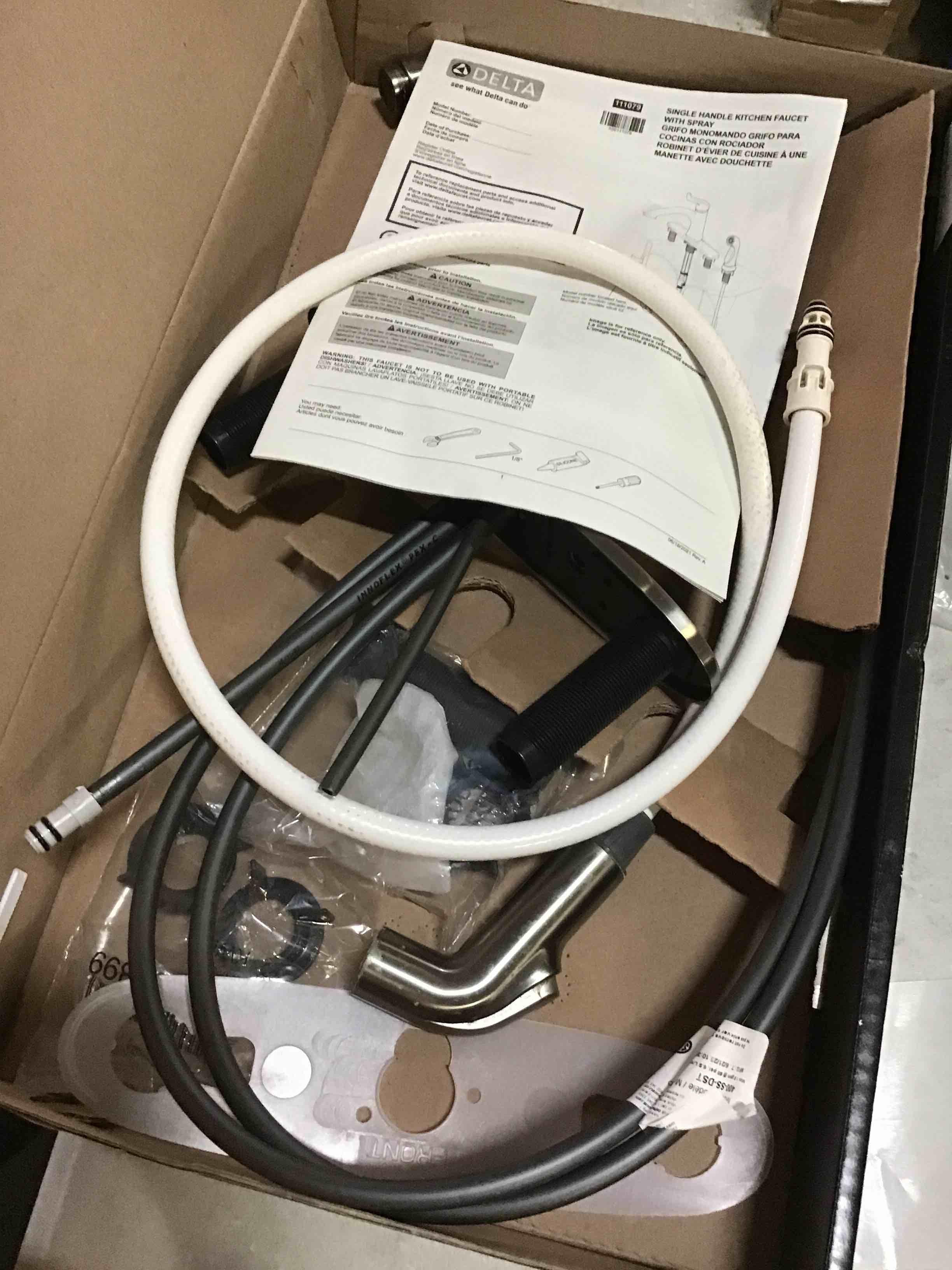 https://s3.amazonaws.com/lotting-images-prod/bidfta/ORG5667372_1696872385121.jpeg