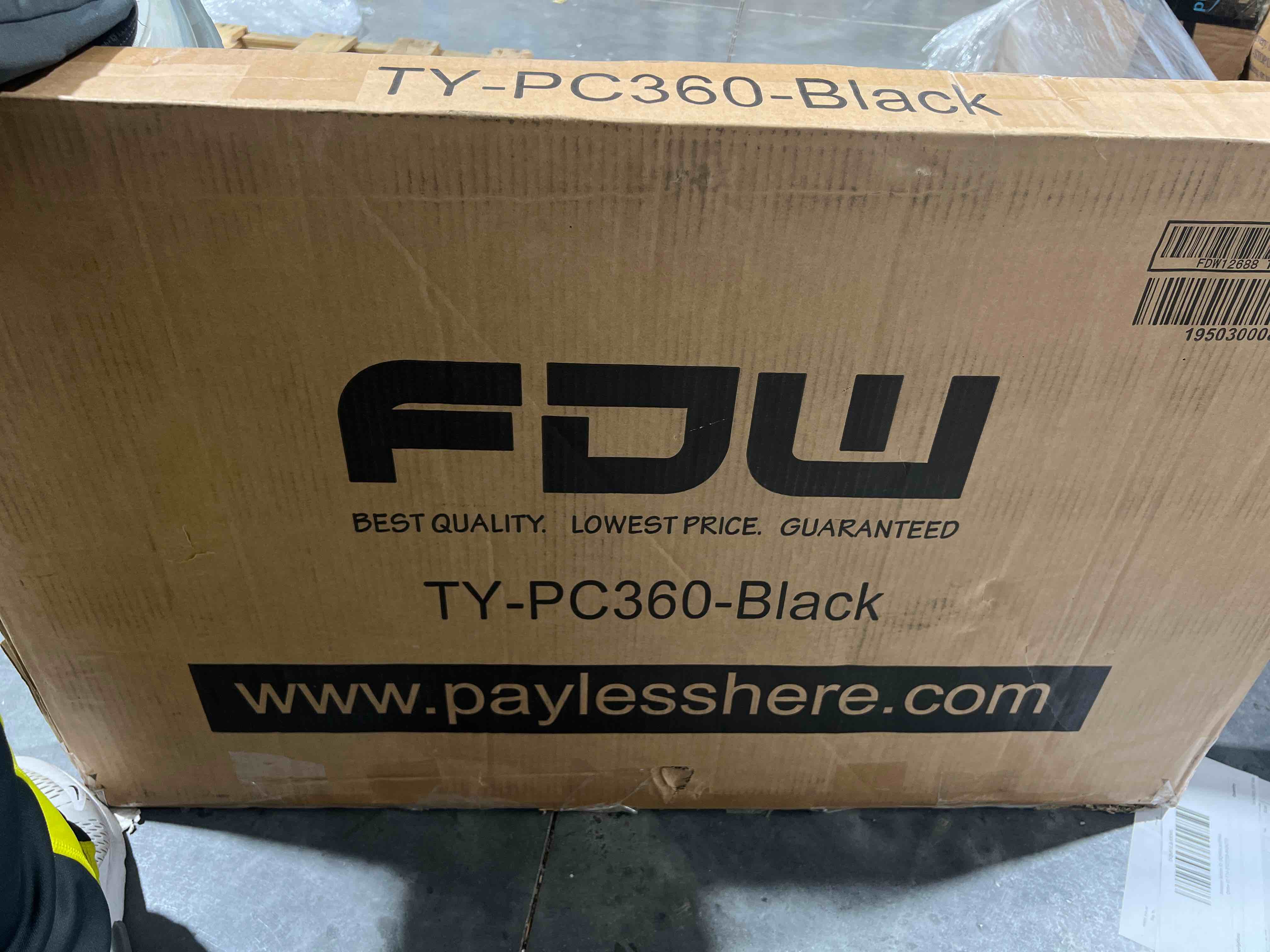 https://s3.amazonaws.com/lotting-images-prod/bidfta/ORG5667536_1699304809425.jpeg