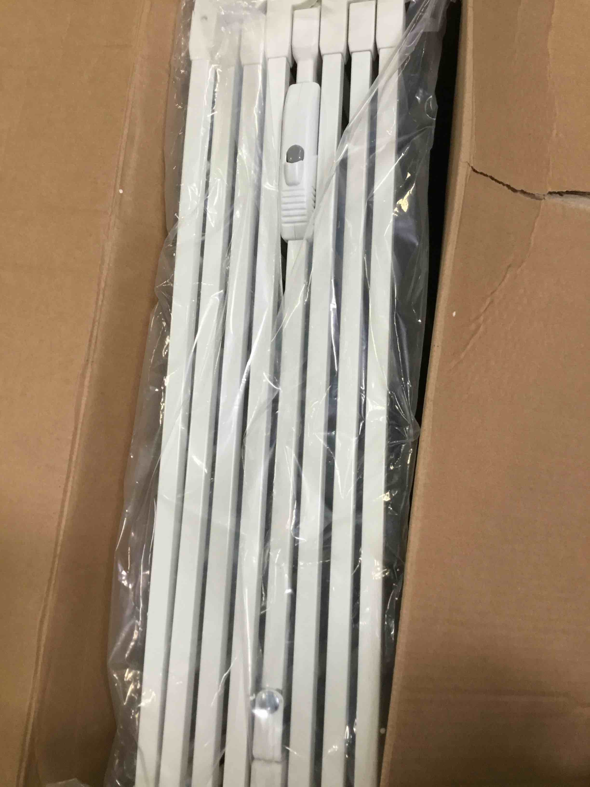 https://s3.amazonaws.com/lotting-images-prod/bidfta/ORG5669086_1695845098209.jpeg
