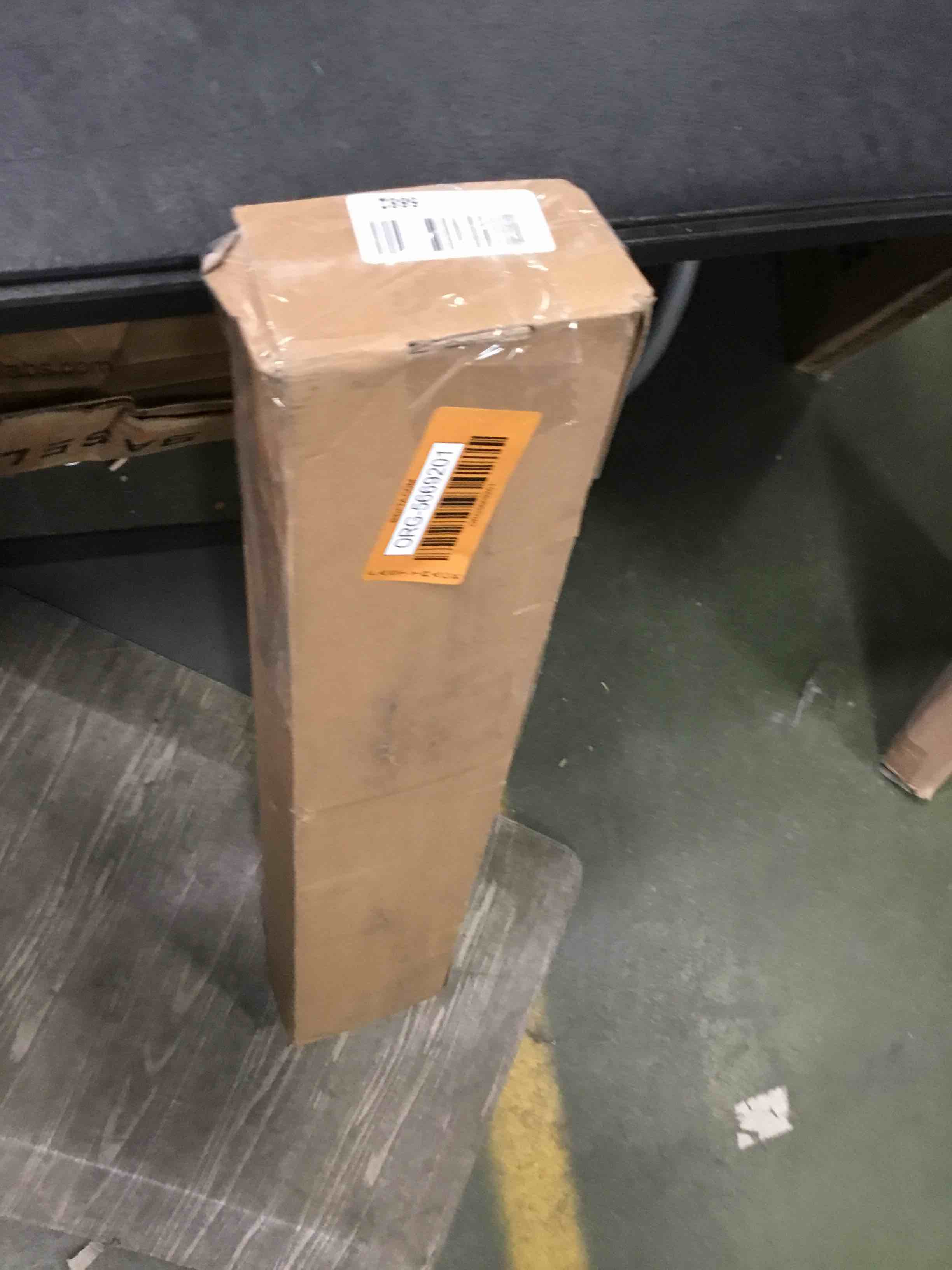 https://s3.amazonaws.com/lotting-images-prod/bidfta/ORG5669201_1696016292081.jpeg