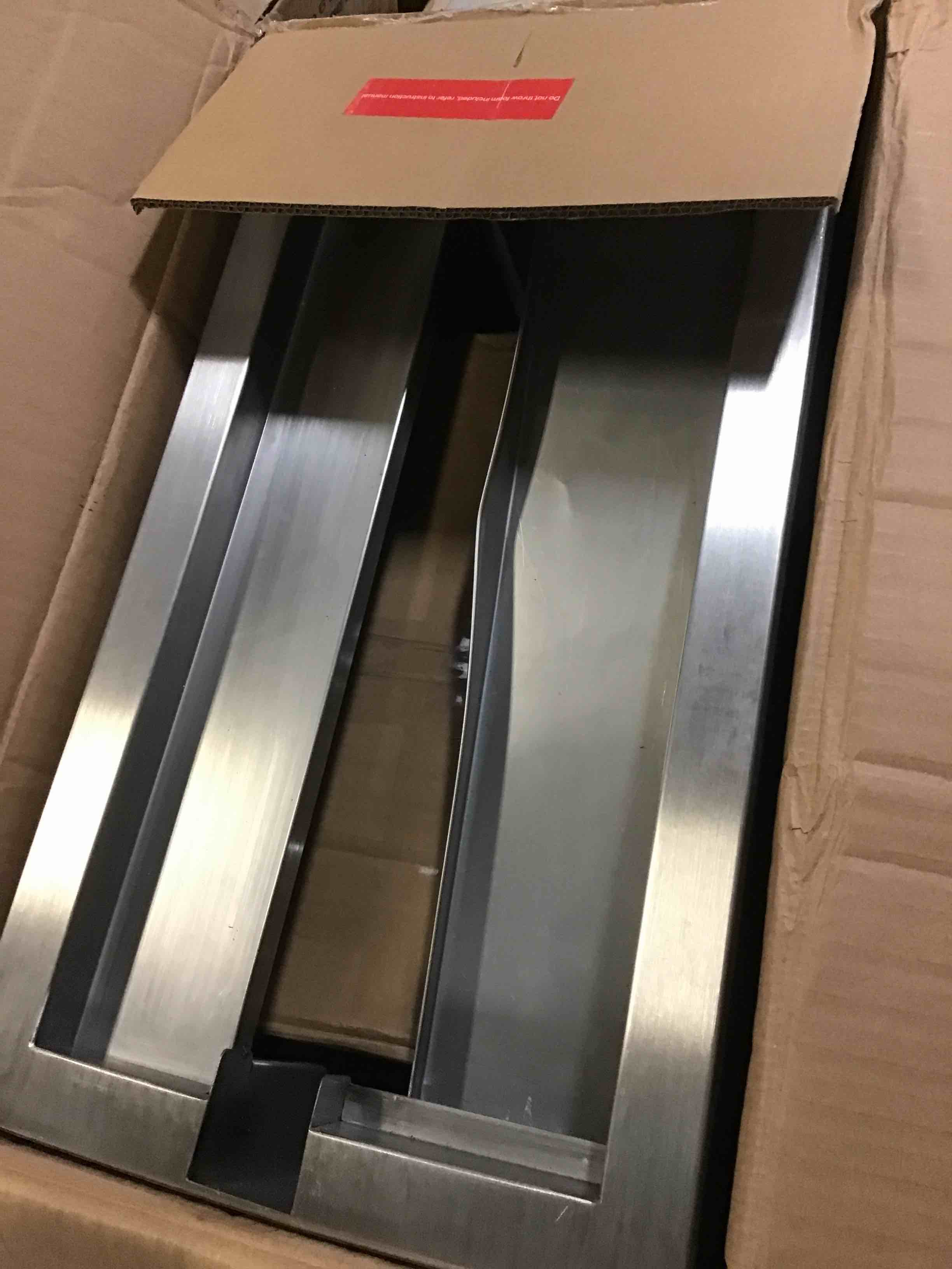 https://s3.amazonaws.com/lotting-images-prod/bidfta/ORG5669283_1696257176969.jpeg