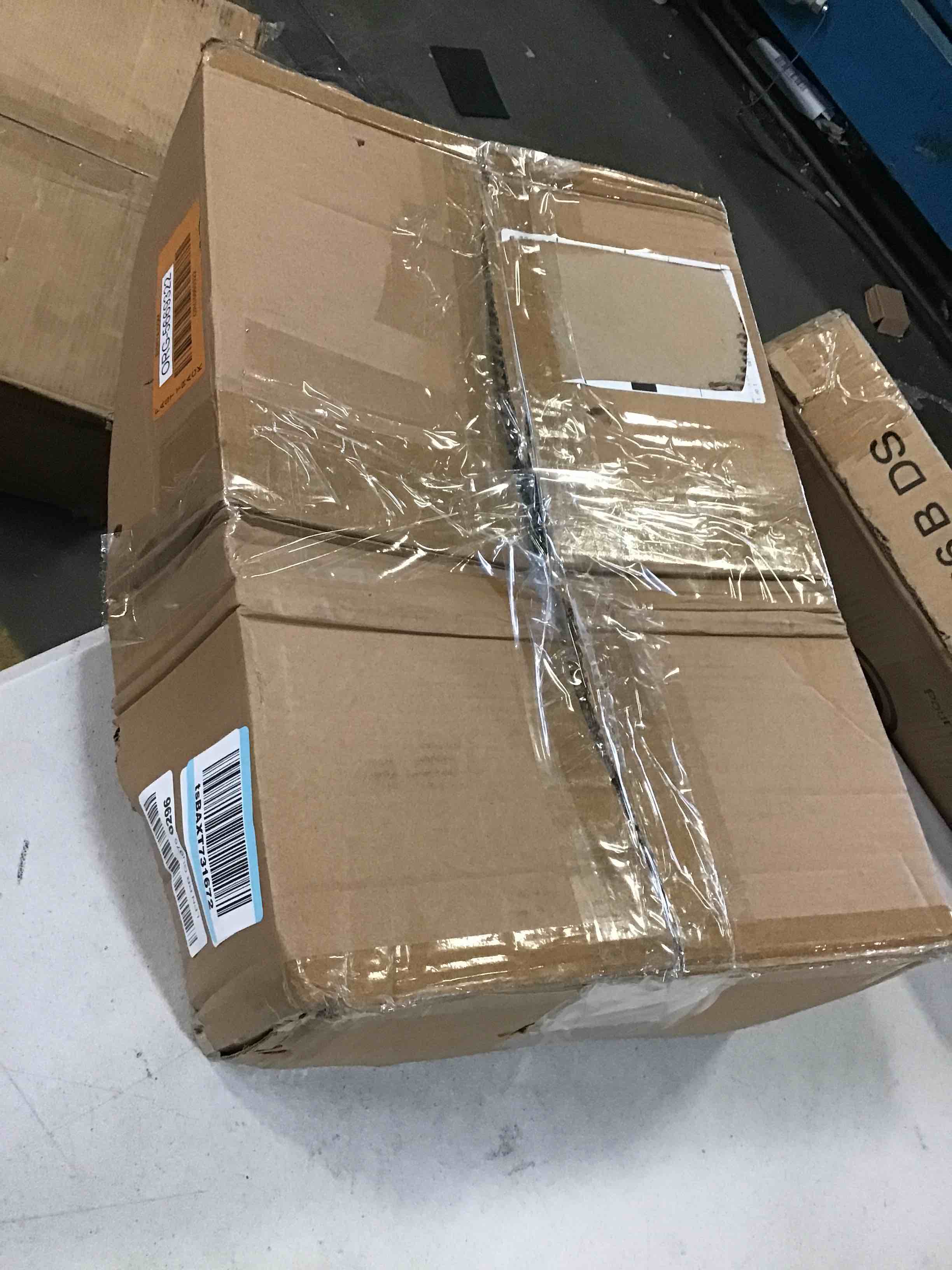 https://s3.amazonaws.com/lotting-images-prod/bidfta/ORG5669322_1696263967201.jpeg