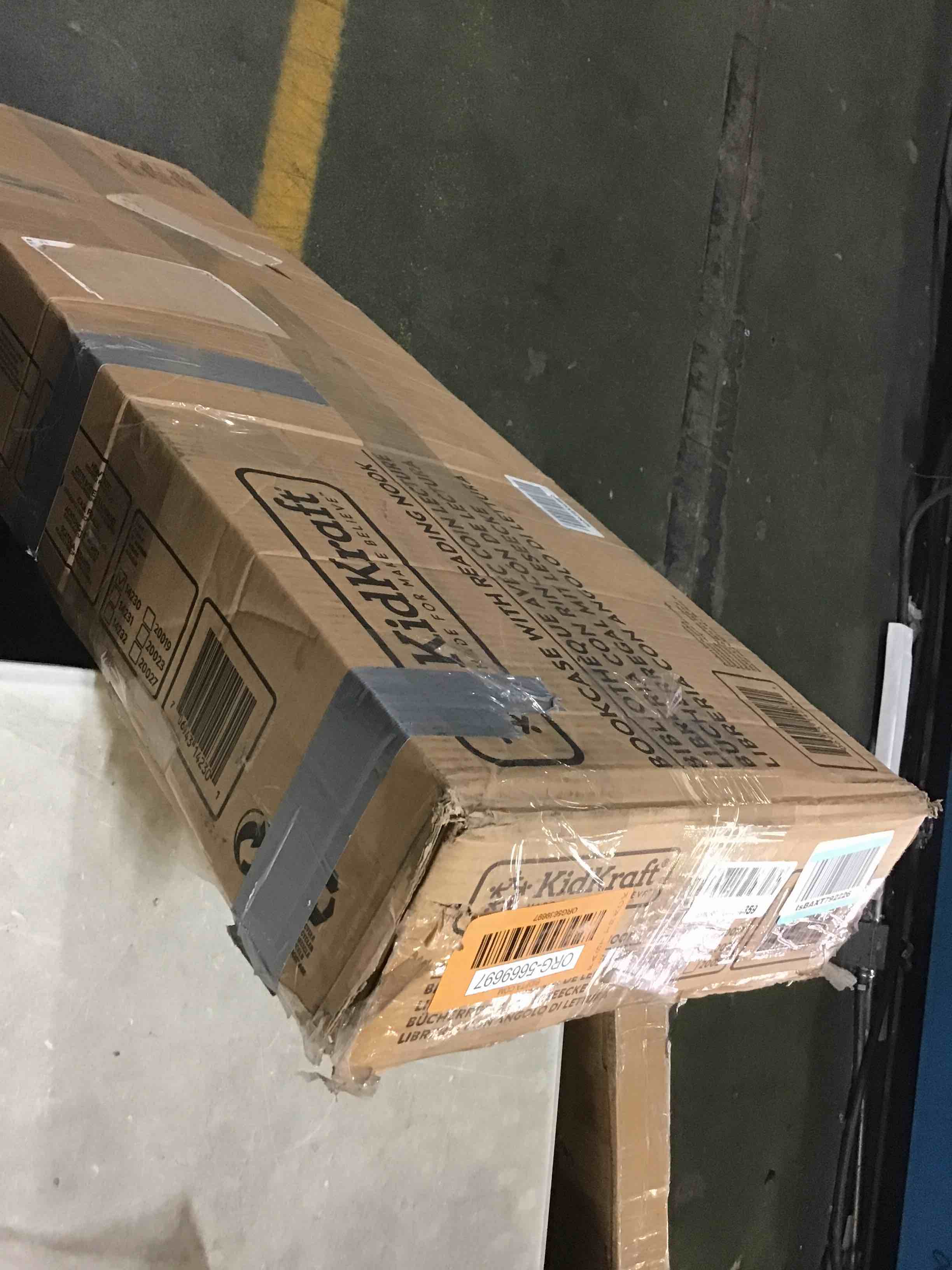 https://s3.amazonaws.com/lotting-images-prod/bidfta/ORG5669697_1696602632180.jpeg