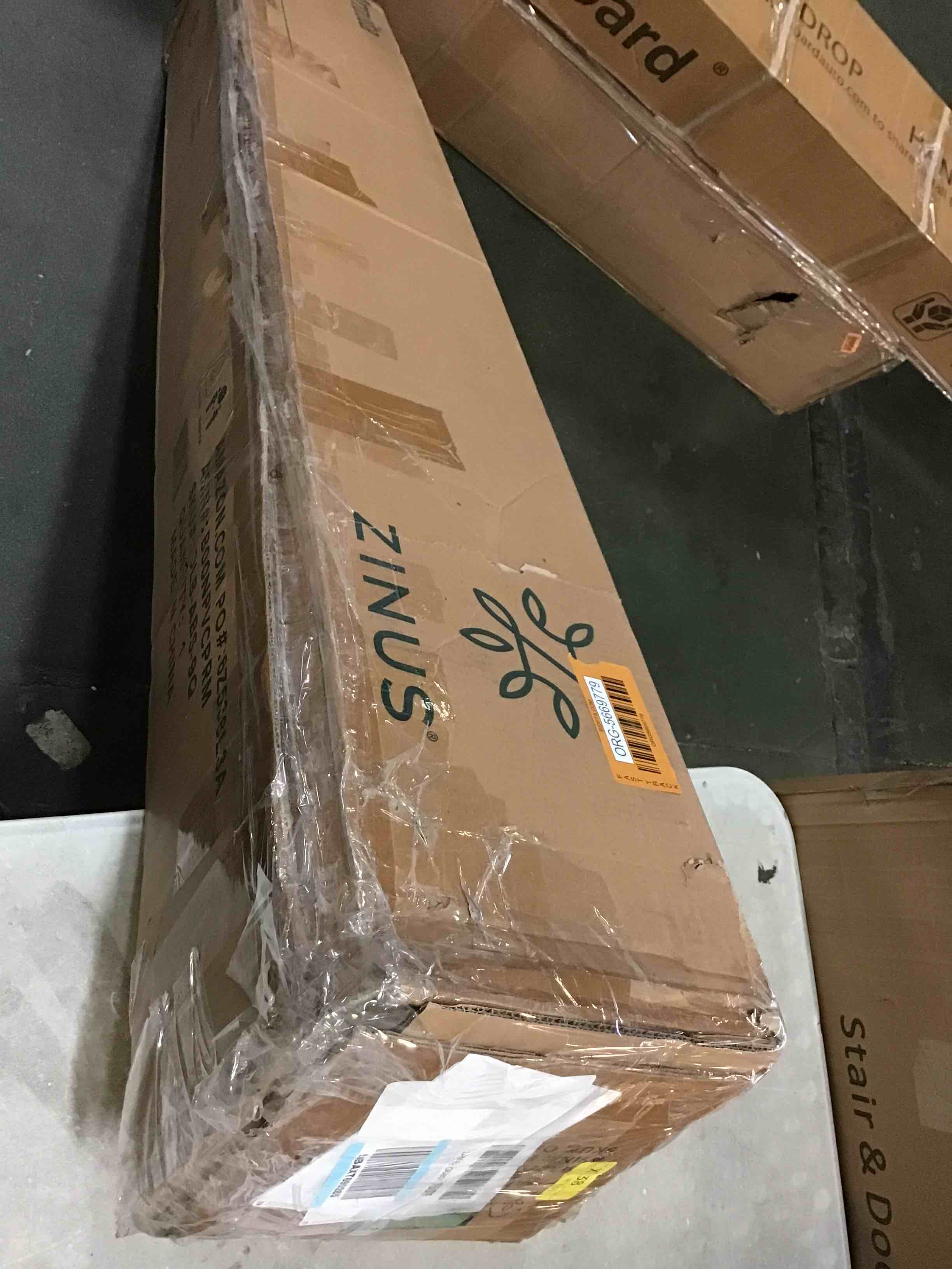 https://s3.amazonaws.com/lotting-images-prod/bidfta/ORG5669779_1696622860017.jpeg